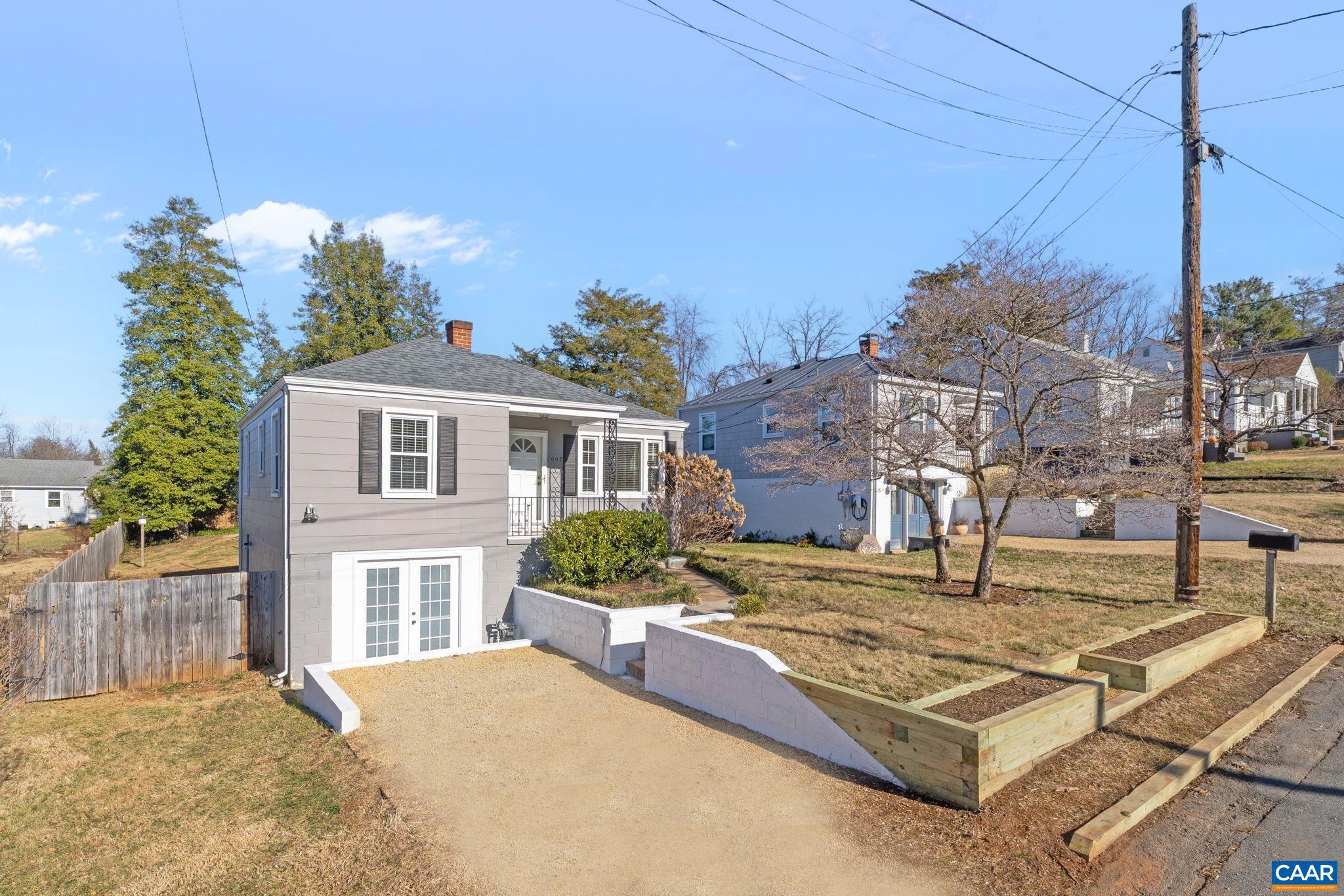 BELMONT - Residential