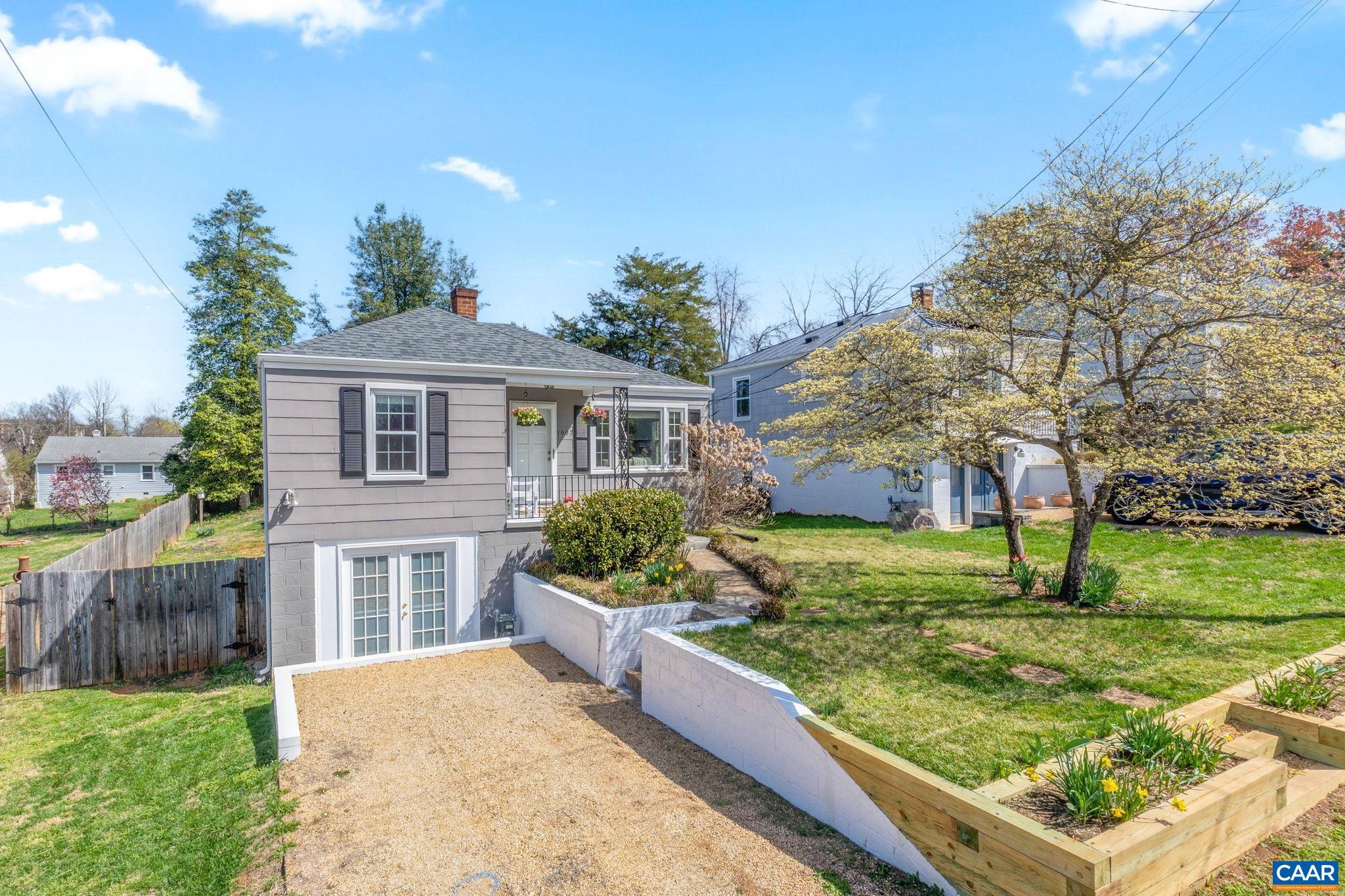 BELMONT - Residential