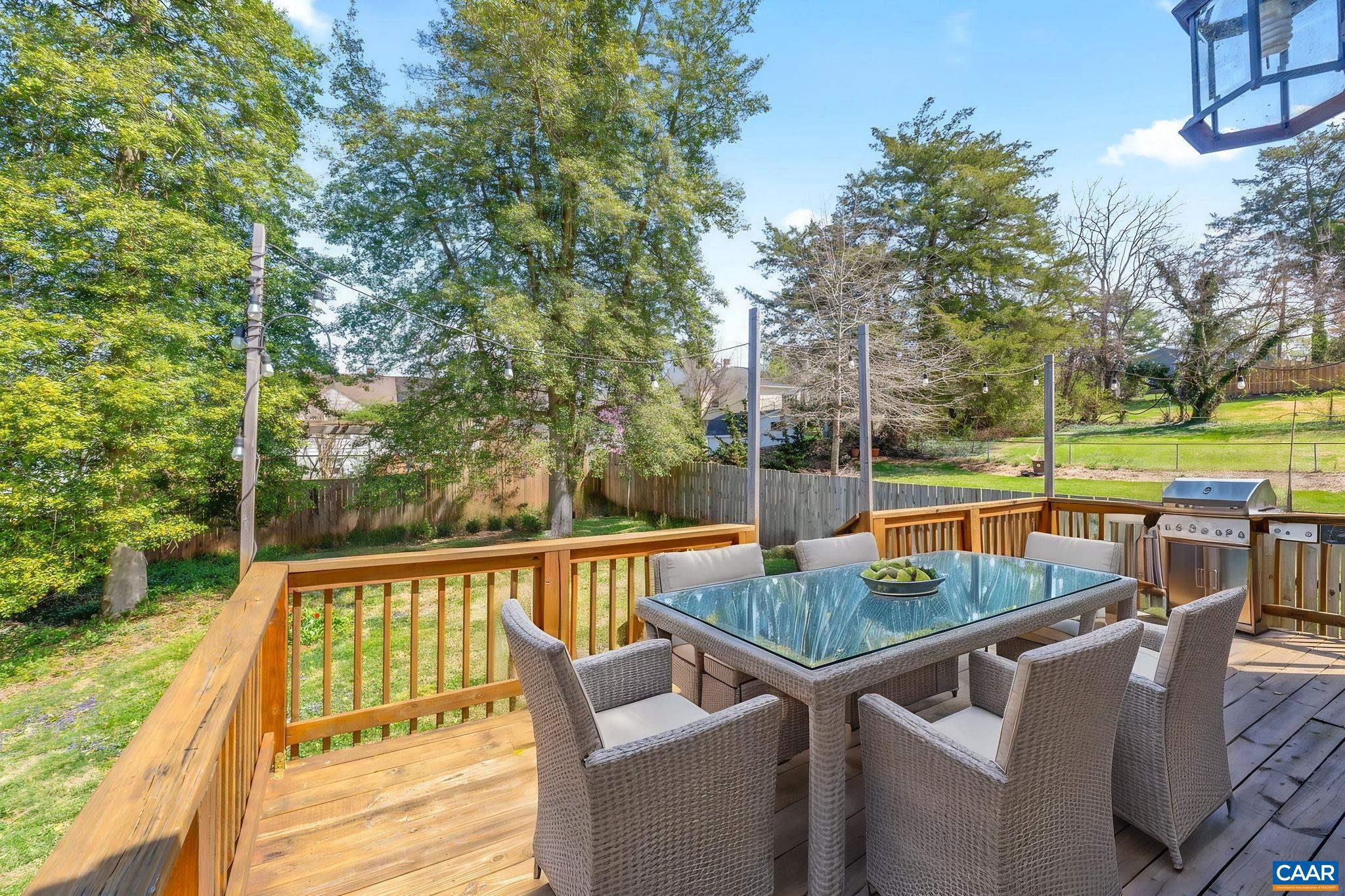 BELMONT - Residential