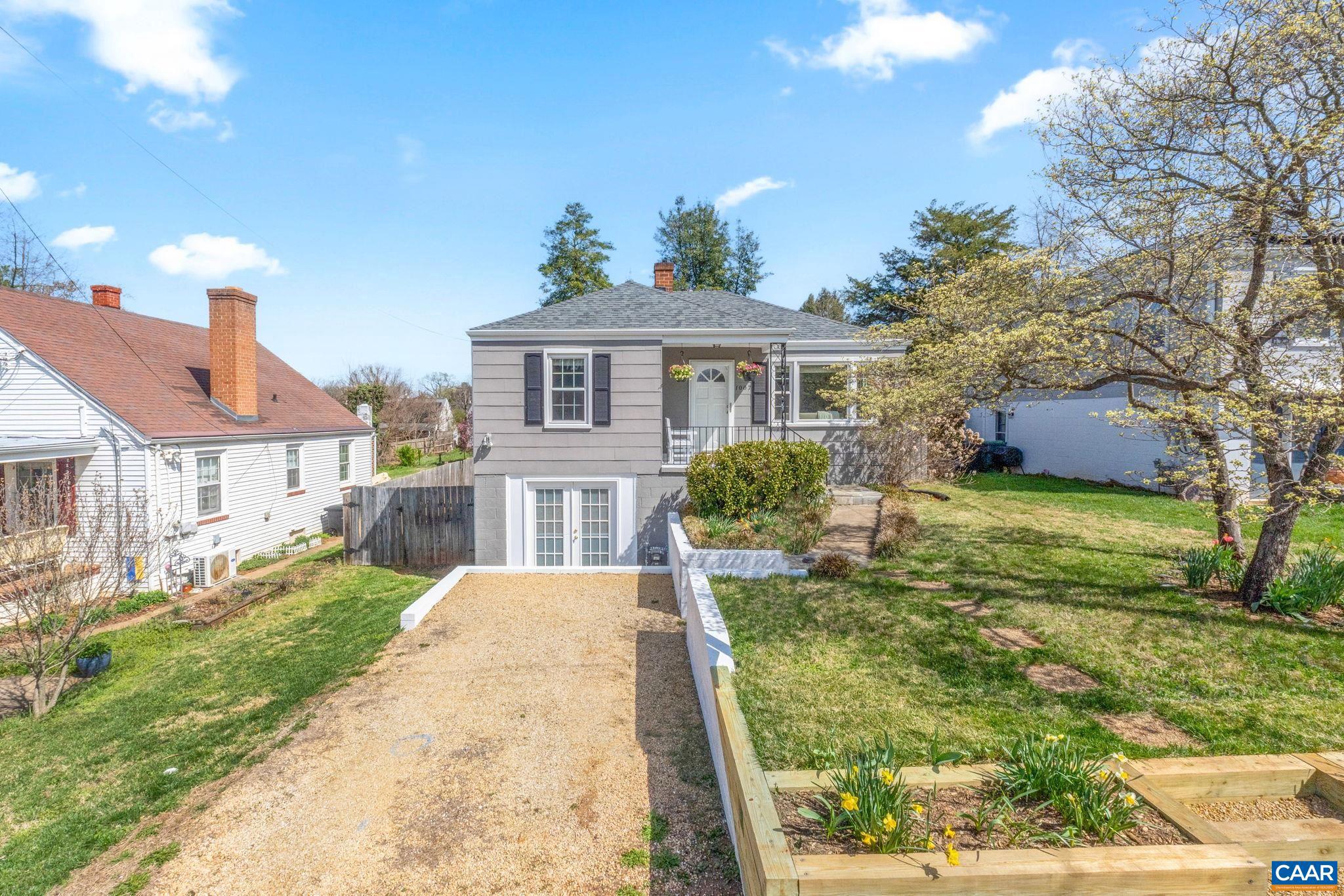 BELMONT - Residential