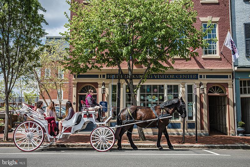 MILL GARDEN TOWNHOUSES - Residential