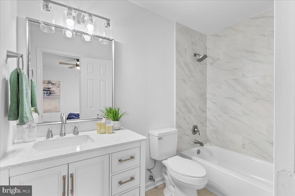 MILL GARDEN TOWNHOUSES - Residential