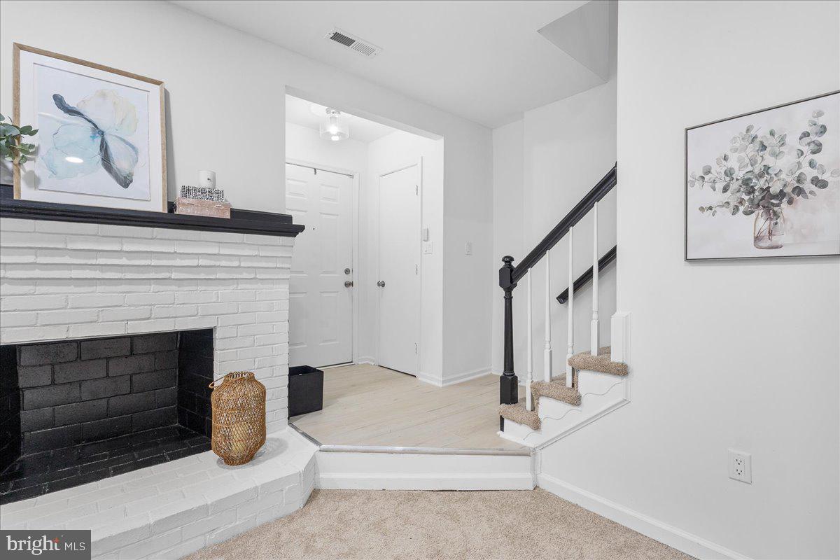 MILL GARDEN TOWNHOUSES - Residential