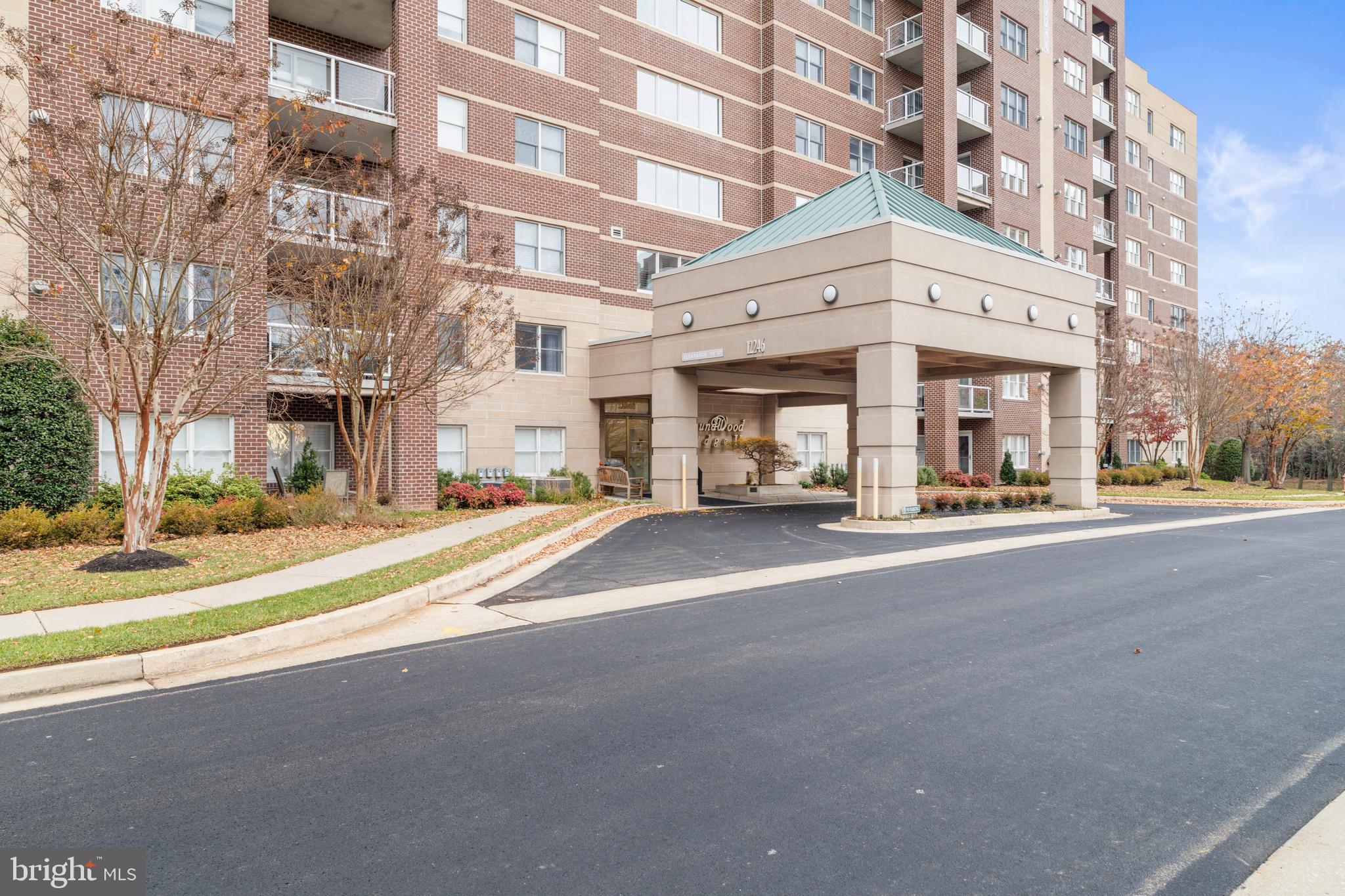 ROUNDWOOD RIDGE - Residential