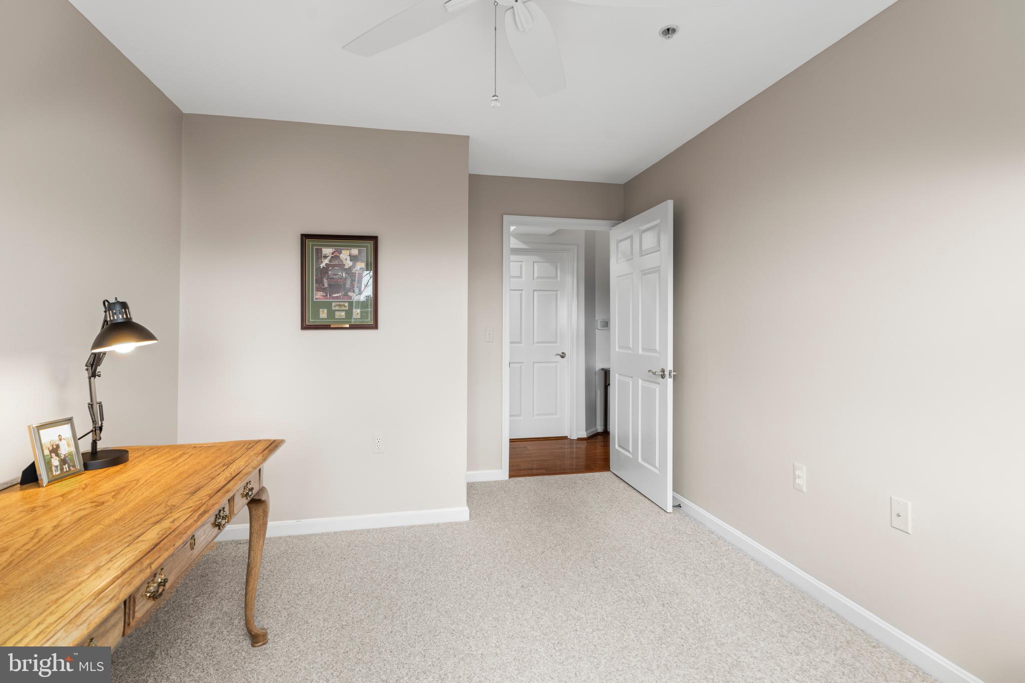 ROUNDWOOD RIDGE - Residential