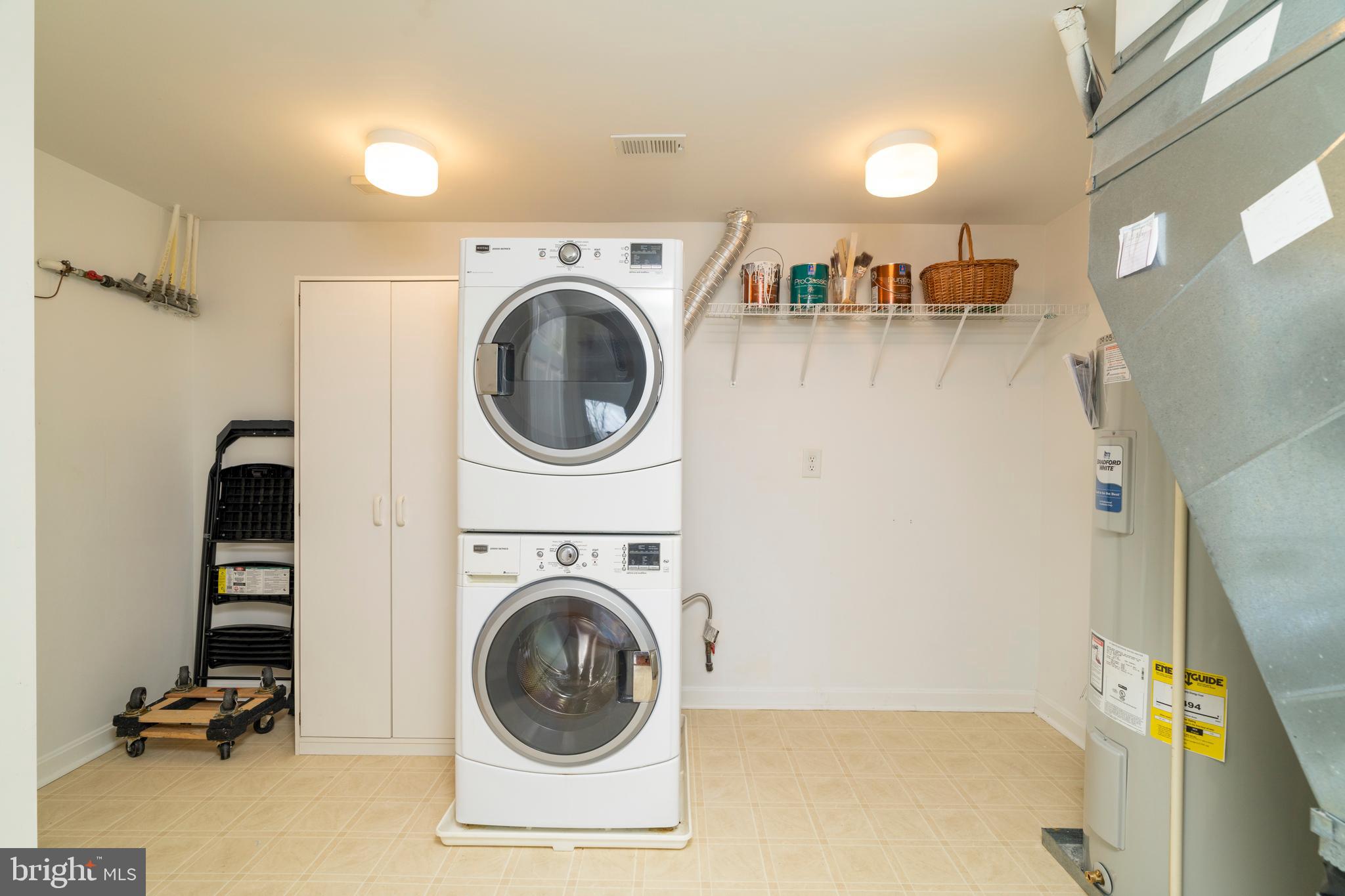 ROUNDWOOD RIDGE - Residential