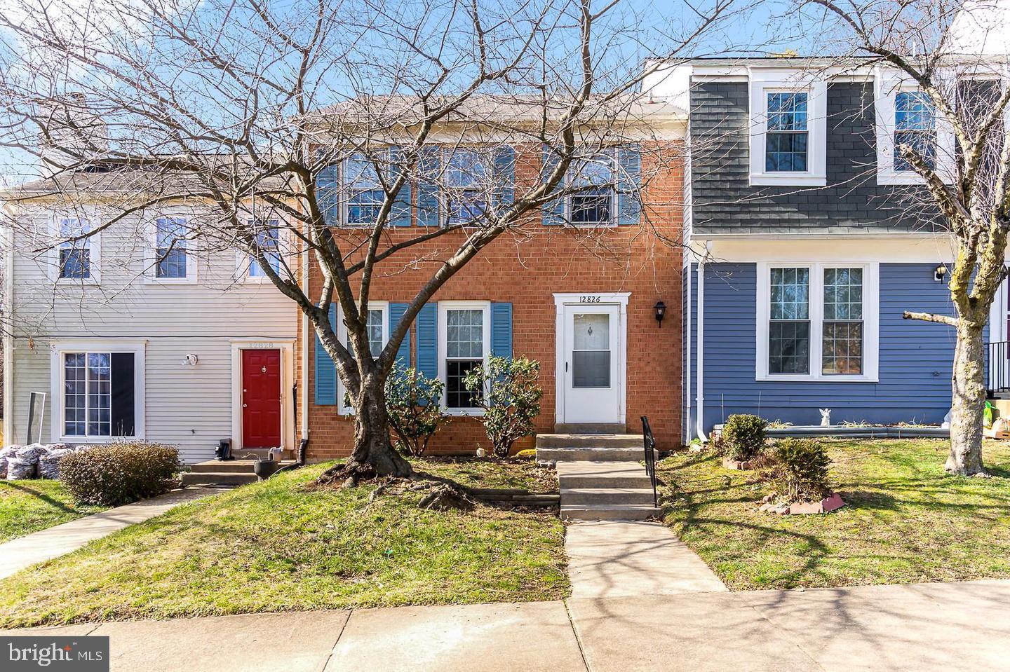 ROLLING BROOK - Residential Lease