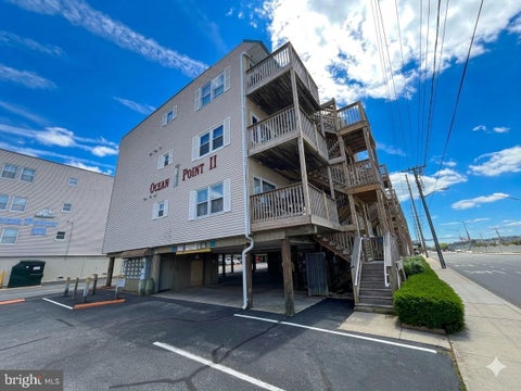 Condo For Sale - 4000 Coastal Highway #107<br/> Worcester County, OCEAN CITY, MD 21842