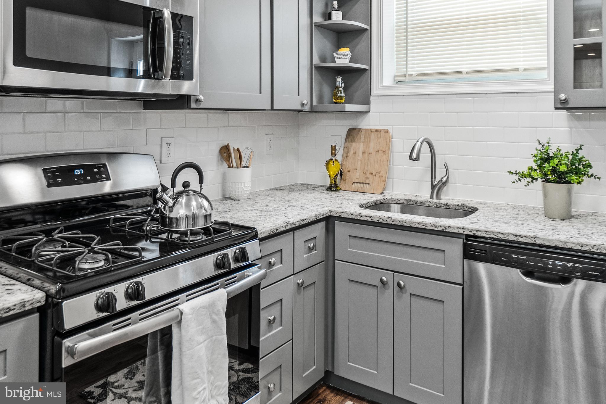 WEST PASSYUNK - Residential