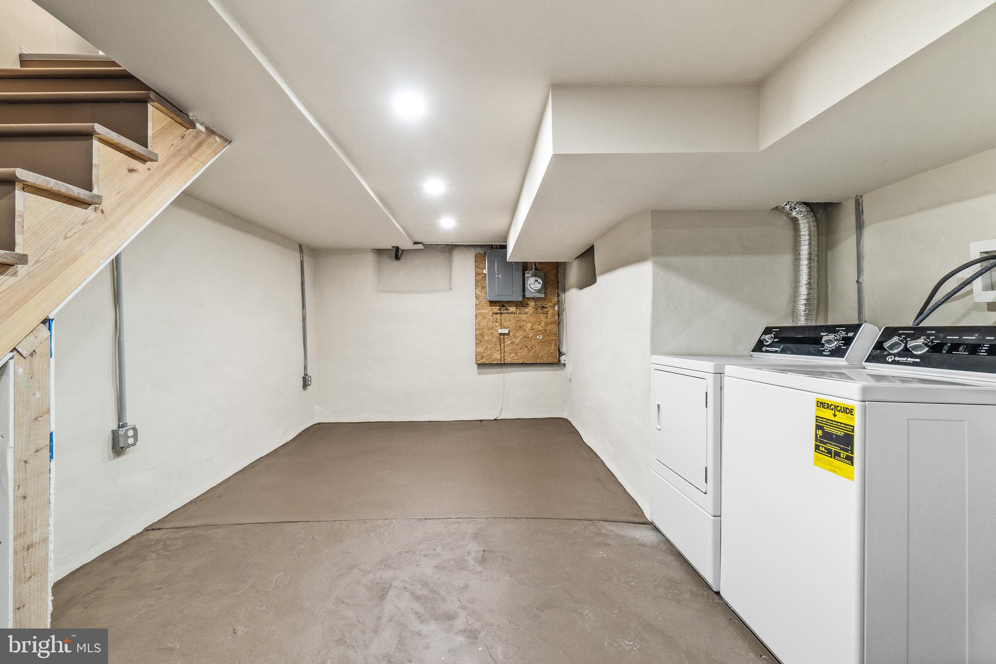 WEST PASSYUNK - Residential