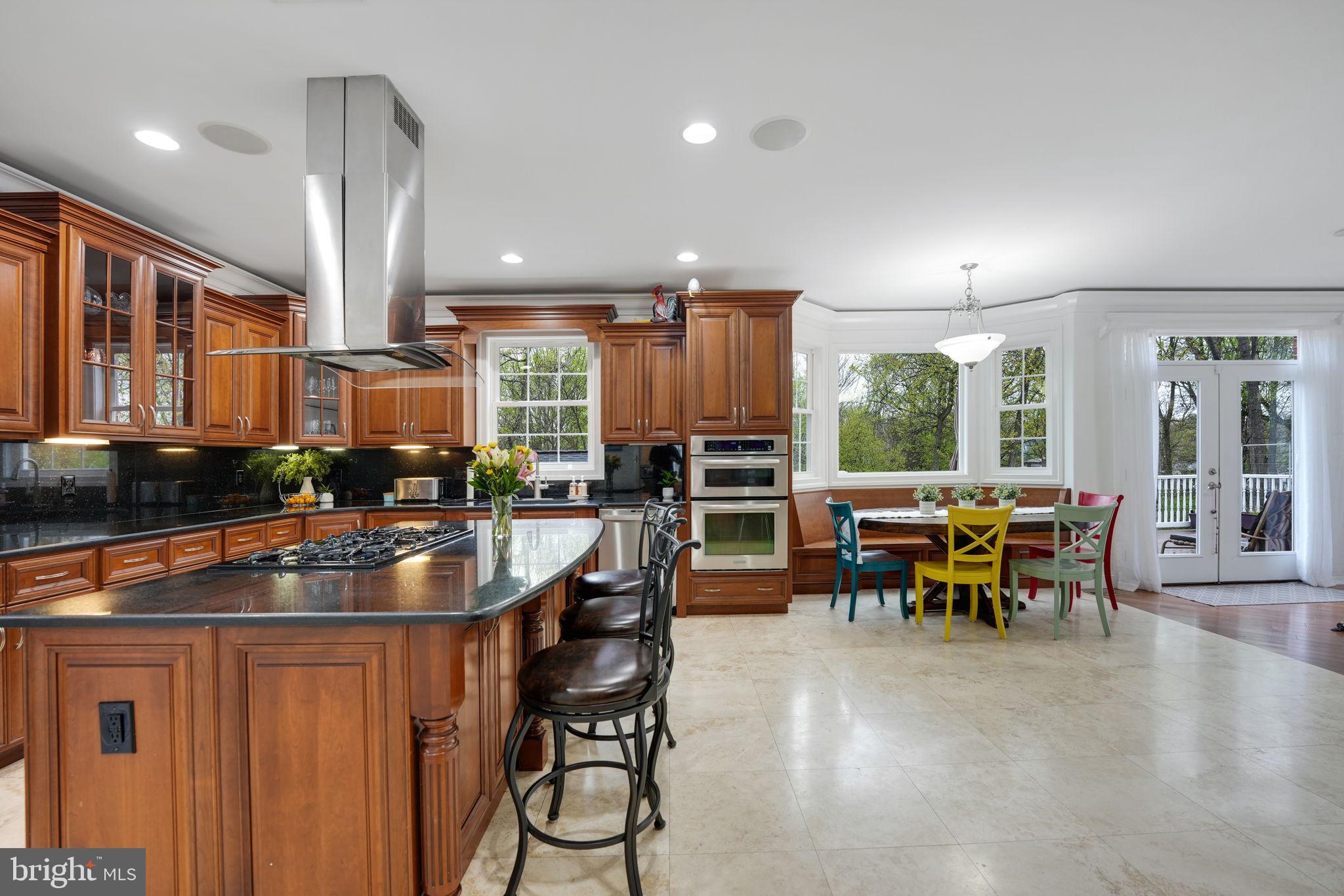 VIENNA WOODS - Residential