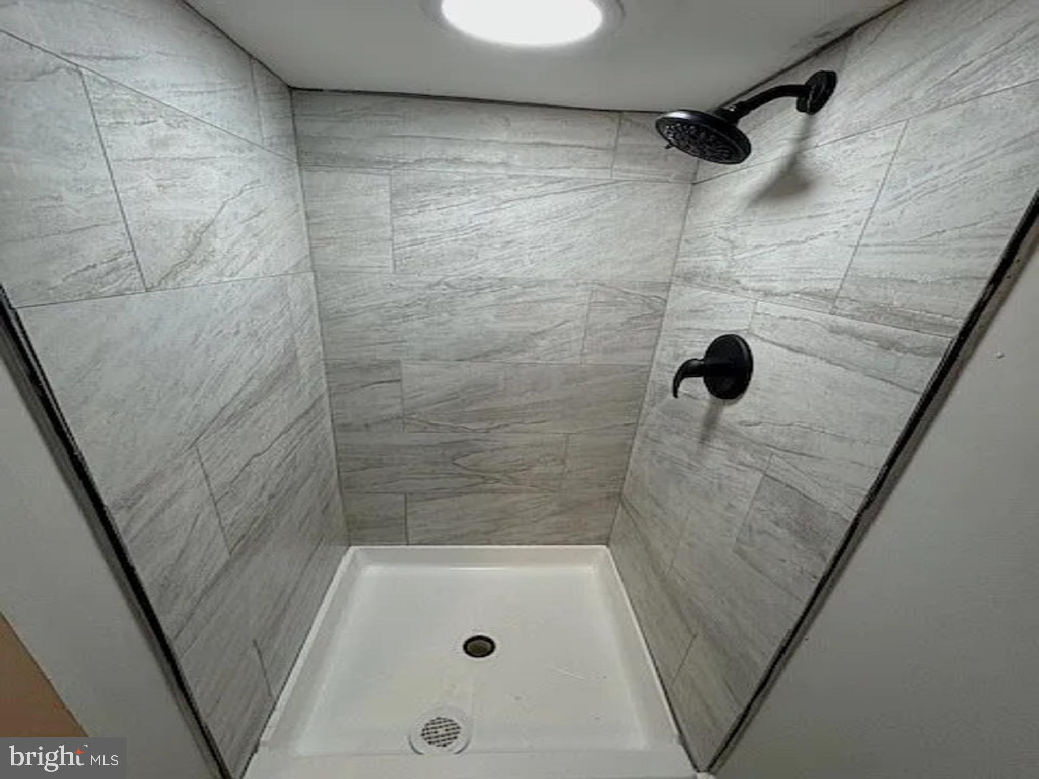 CENTRAL PARK HEIGHTS - Residential Lease