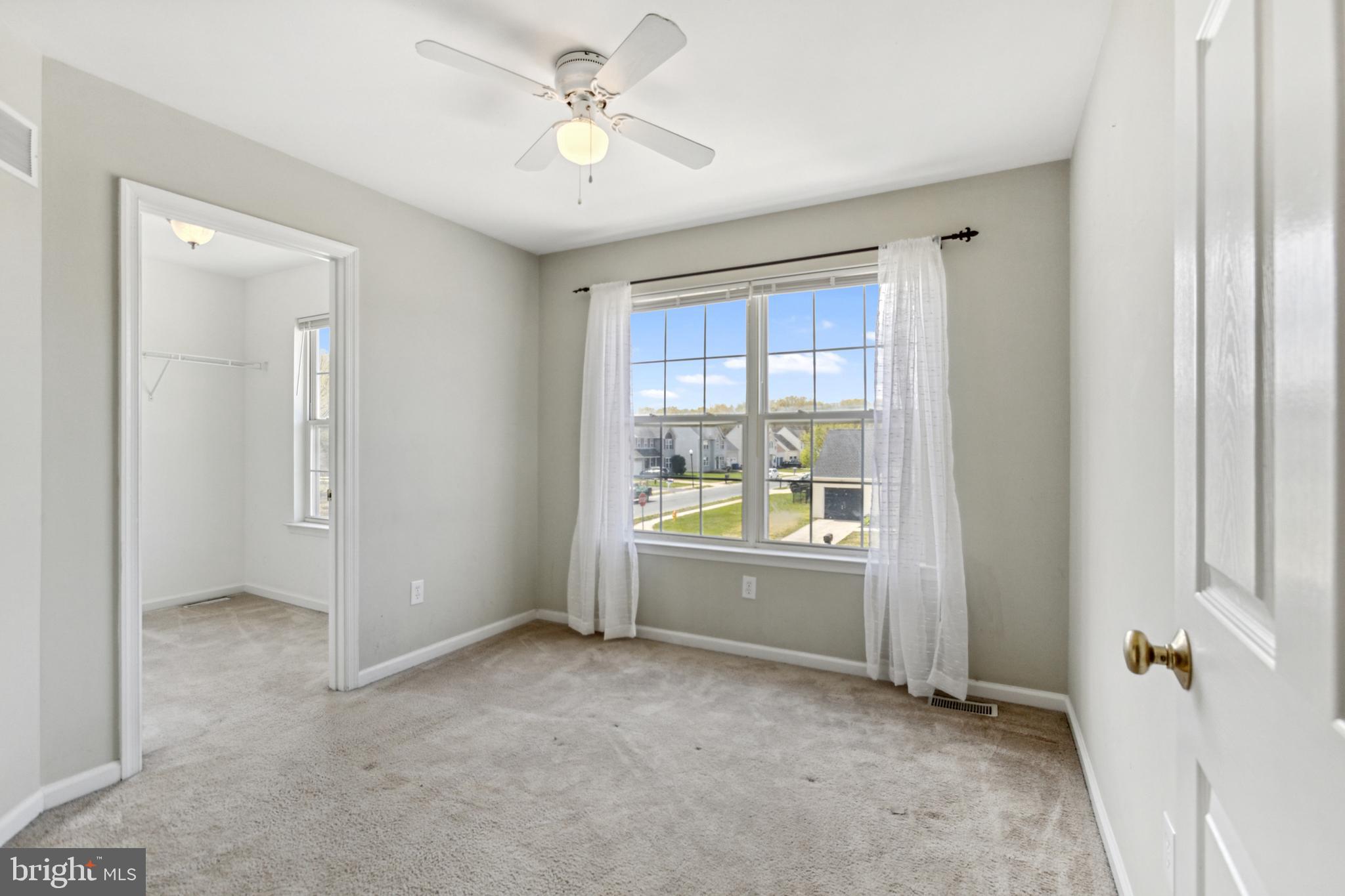 TOWNSEND STATION - Land