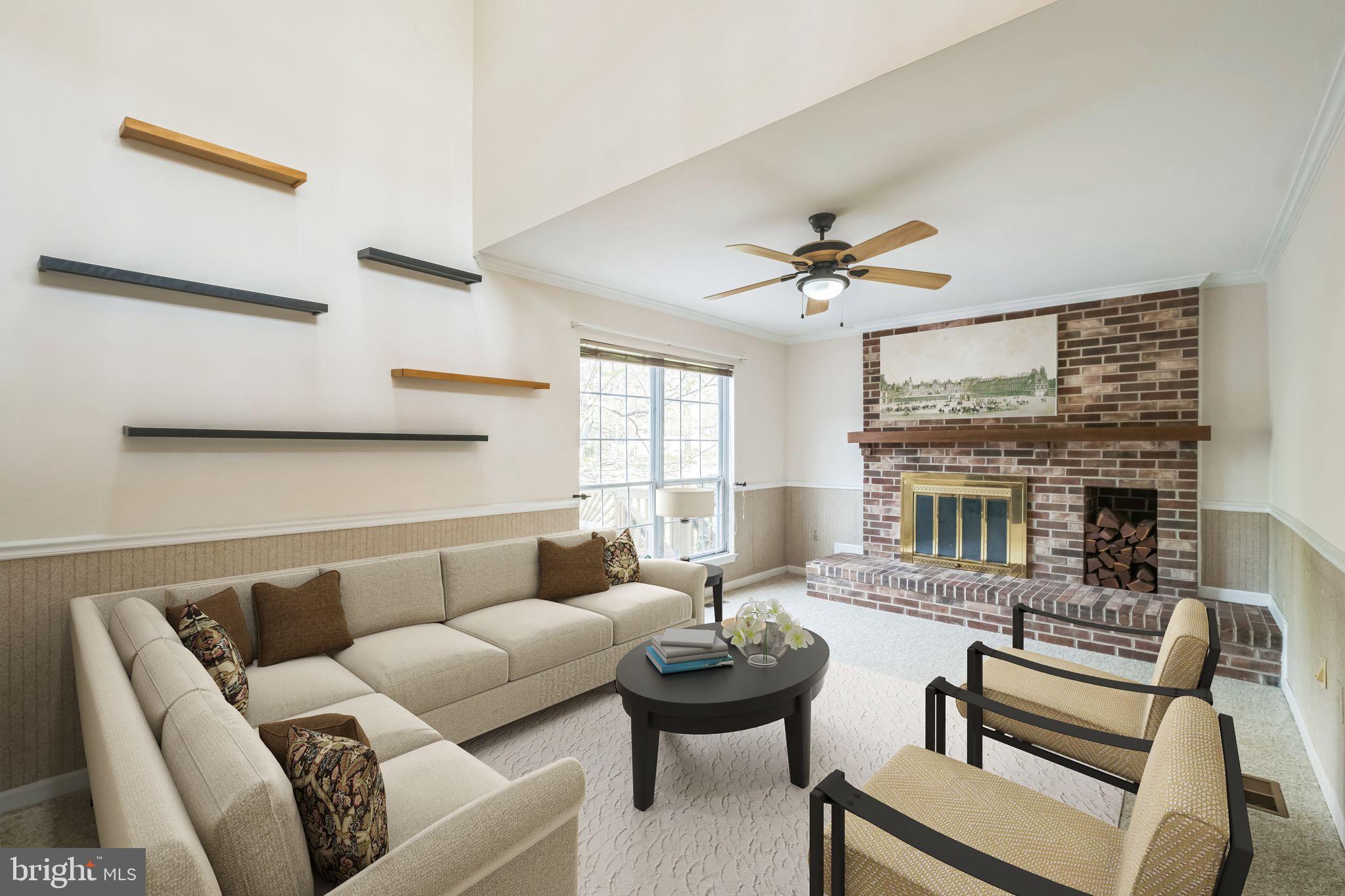 521 PARADISE COURT