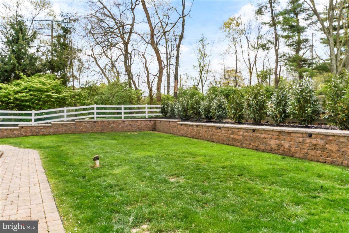 WESTTOWN CHASE - Residential