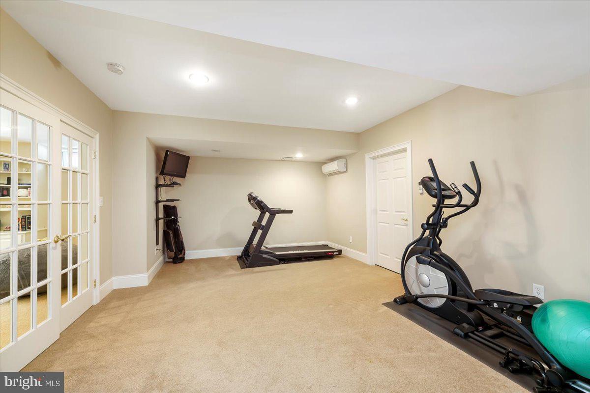 WESTTOWN CHASE - Residential