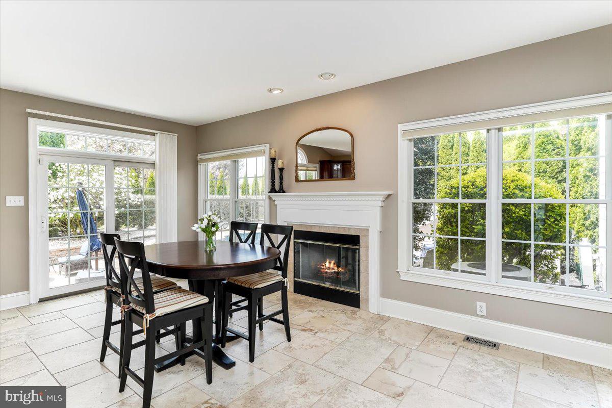 WESTTOWN CHASE - Residential