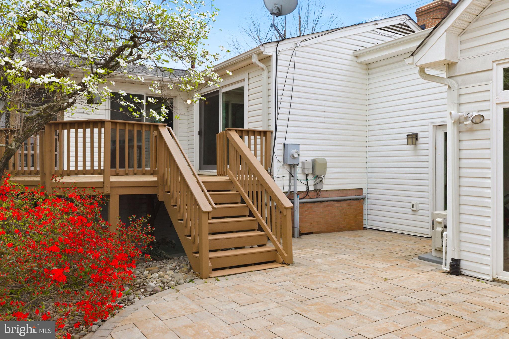 SPRINGBROOK FOREST - Residential