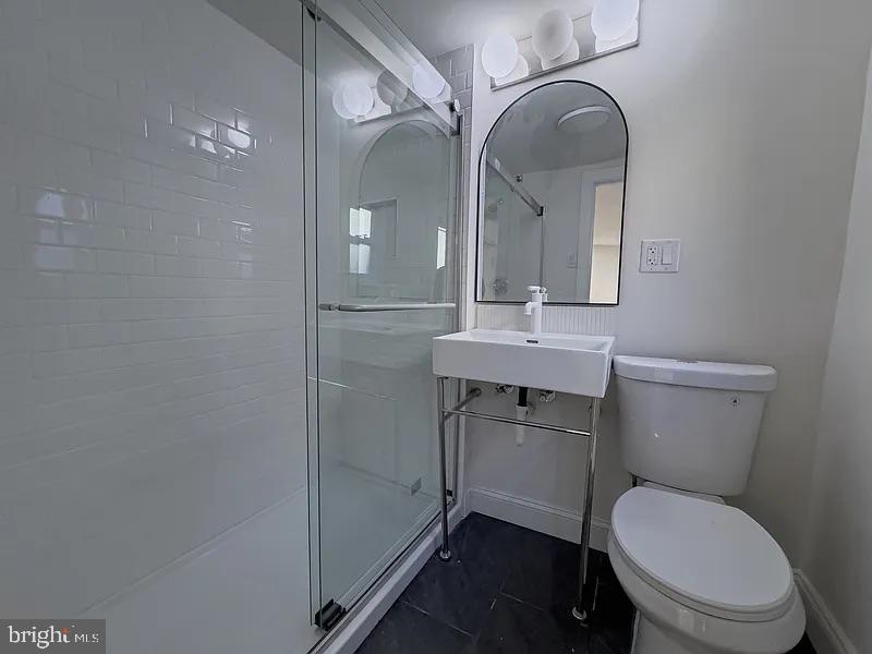 2039 GREEN STREET UNIT 3R