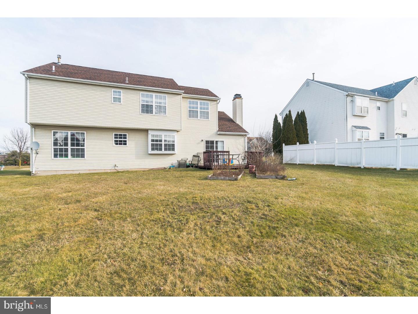 MEADOW GLEN - Residential