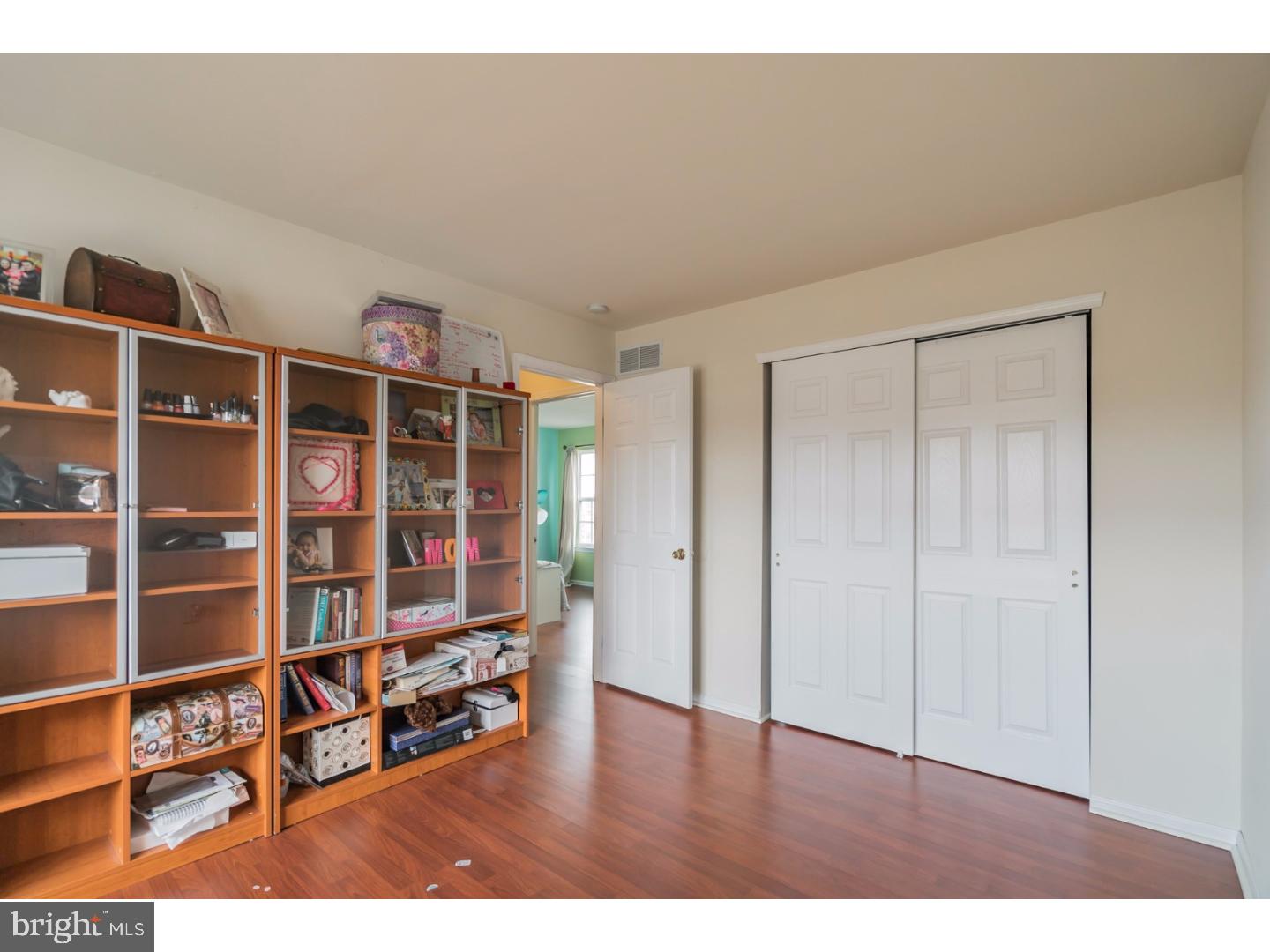 MEADOW GLEN - Residential