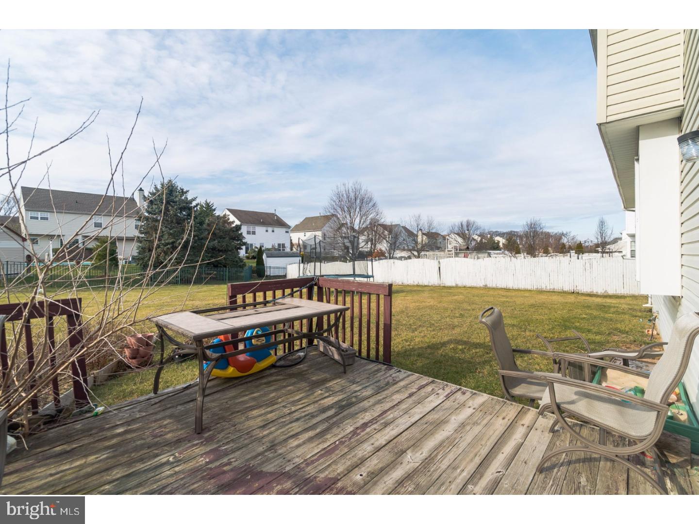 MEADOW GLEN - Residential