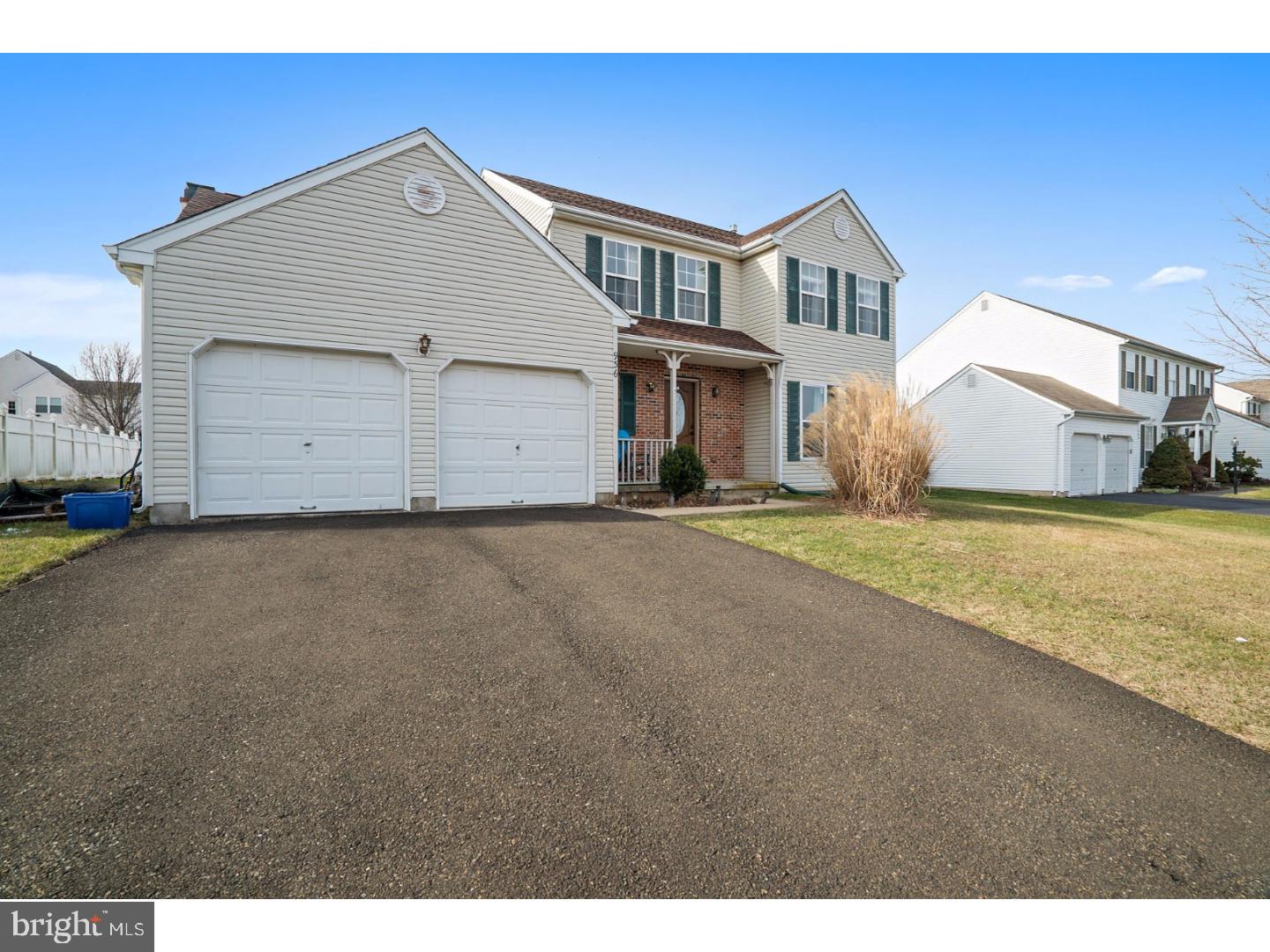 MEADOW GLEN - Residential