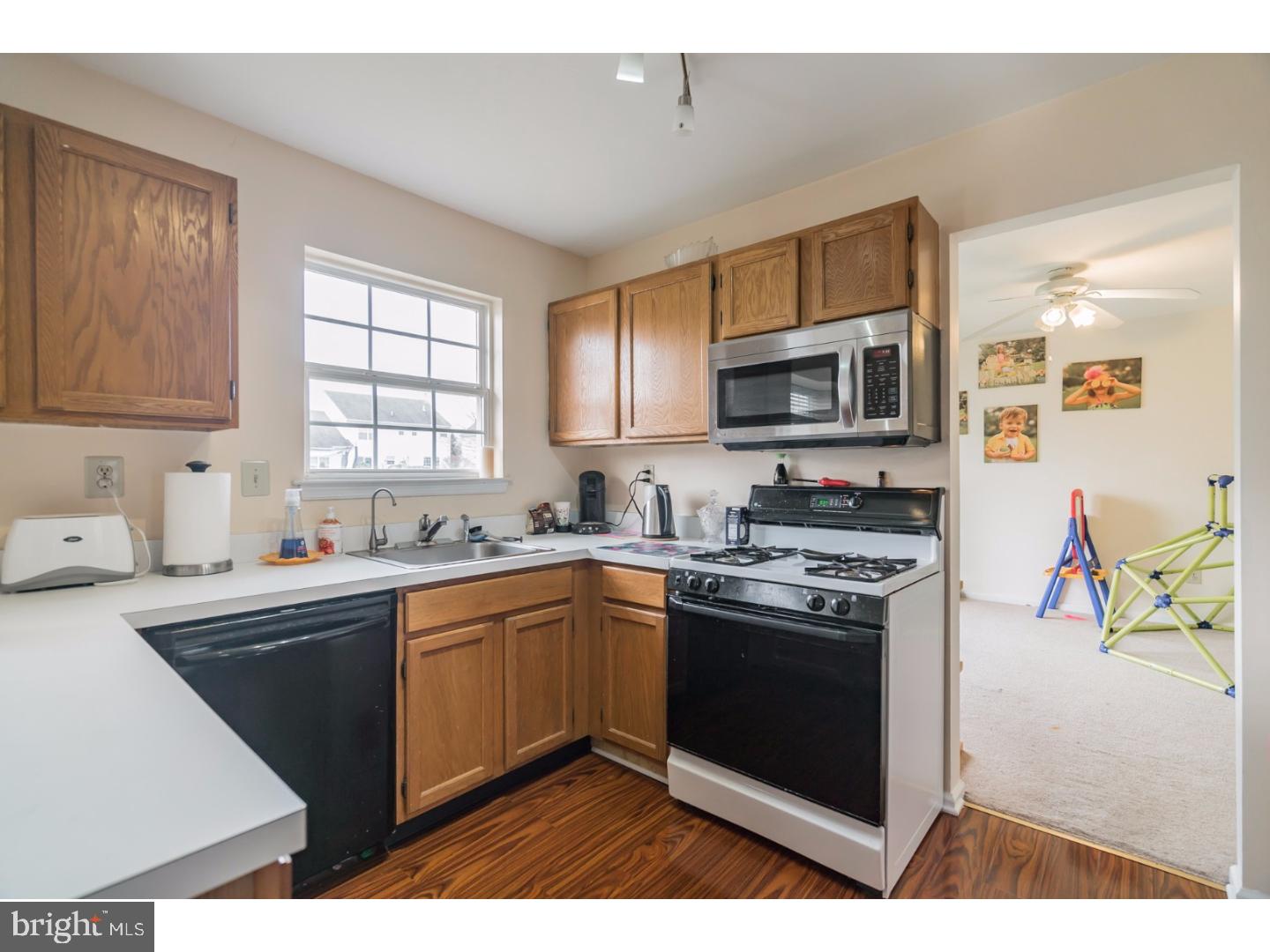 MEADOW GLEN - Residential