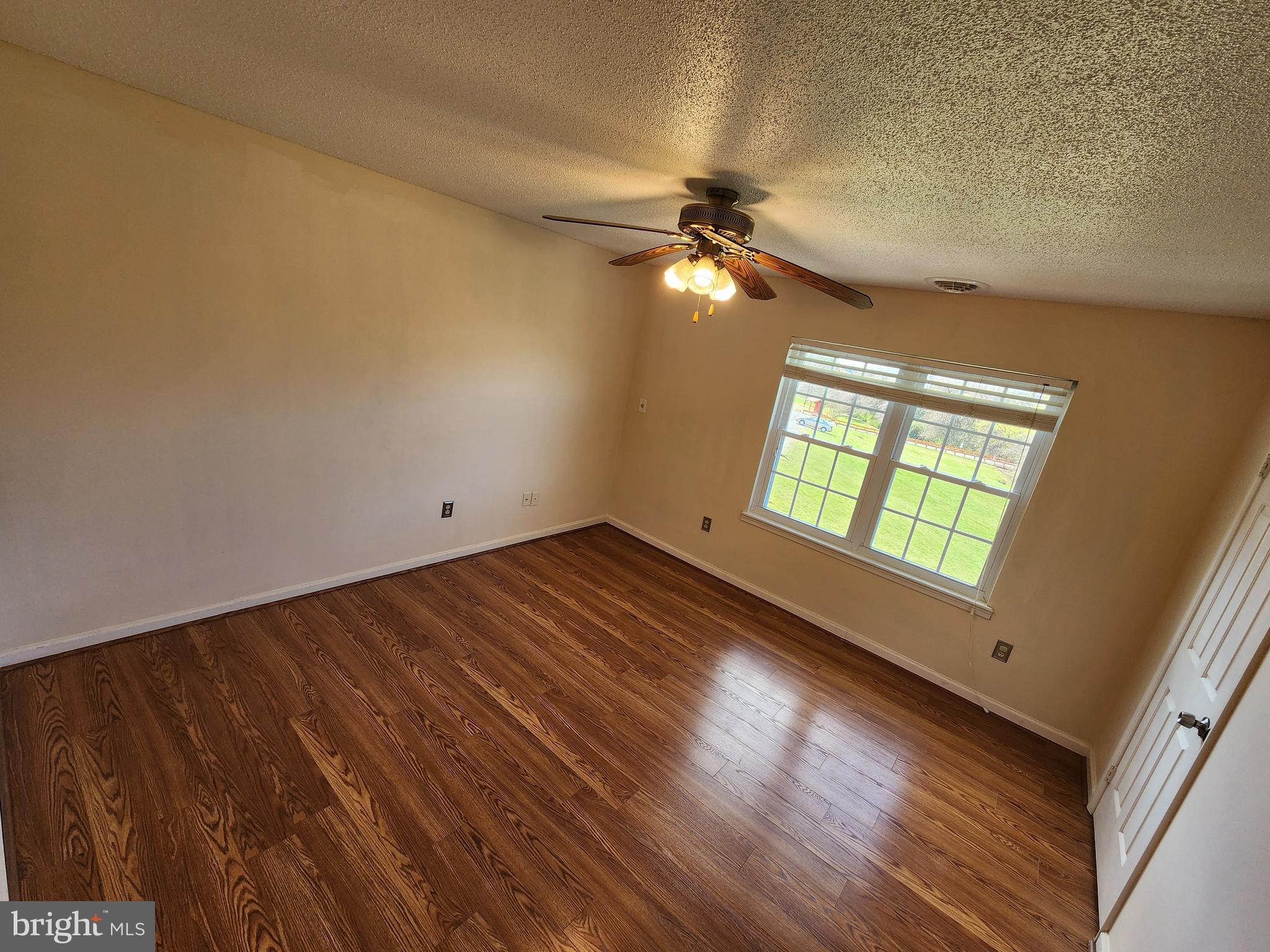 WILLOW BROOK - Residential