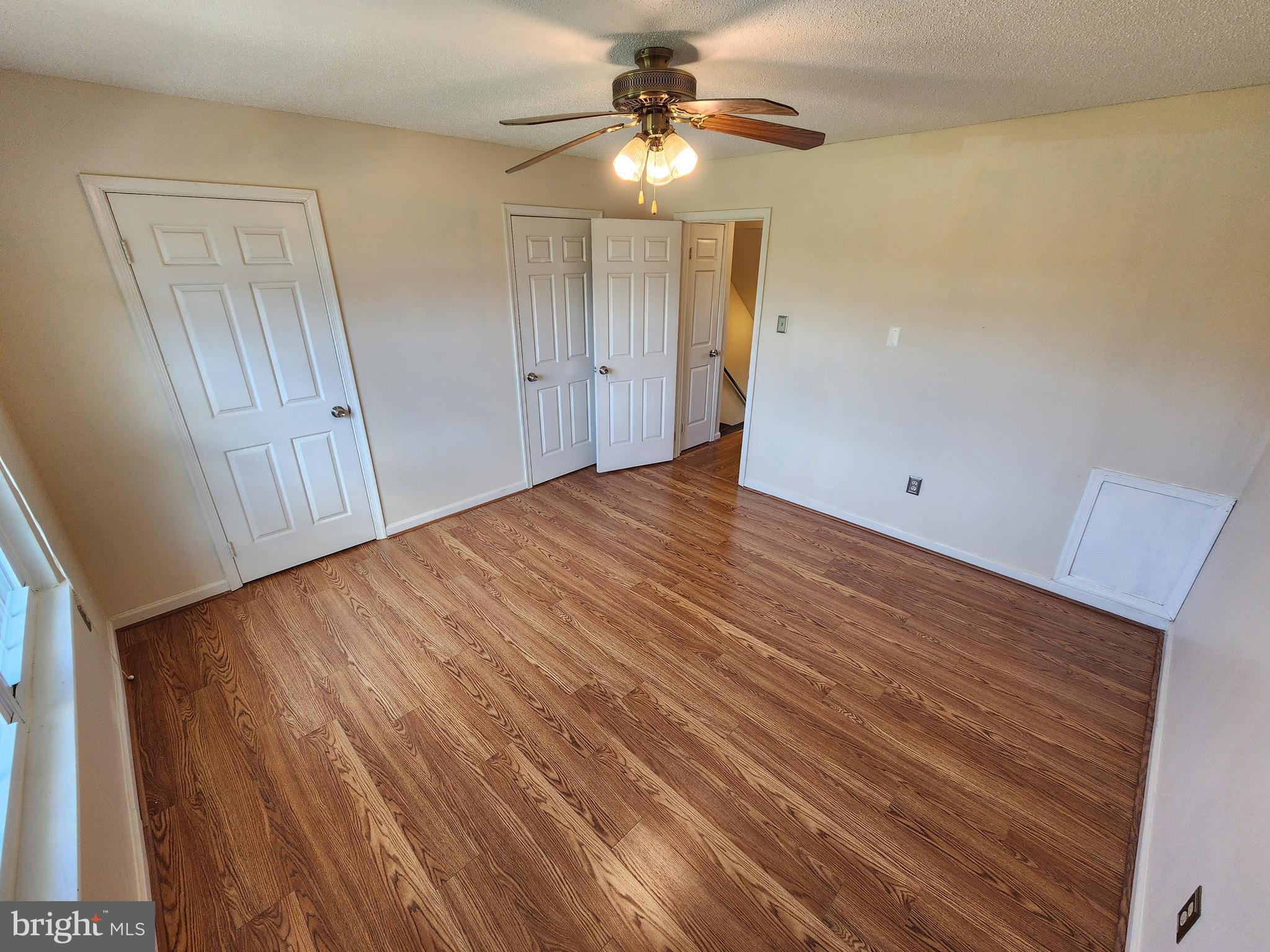 WILLOW BROOK - Residential