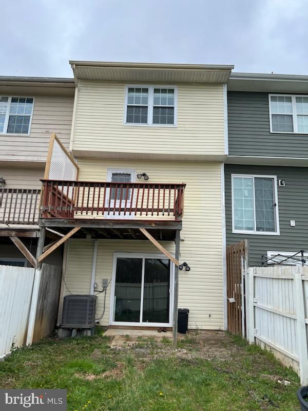 WILLOW BROOK - Residential