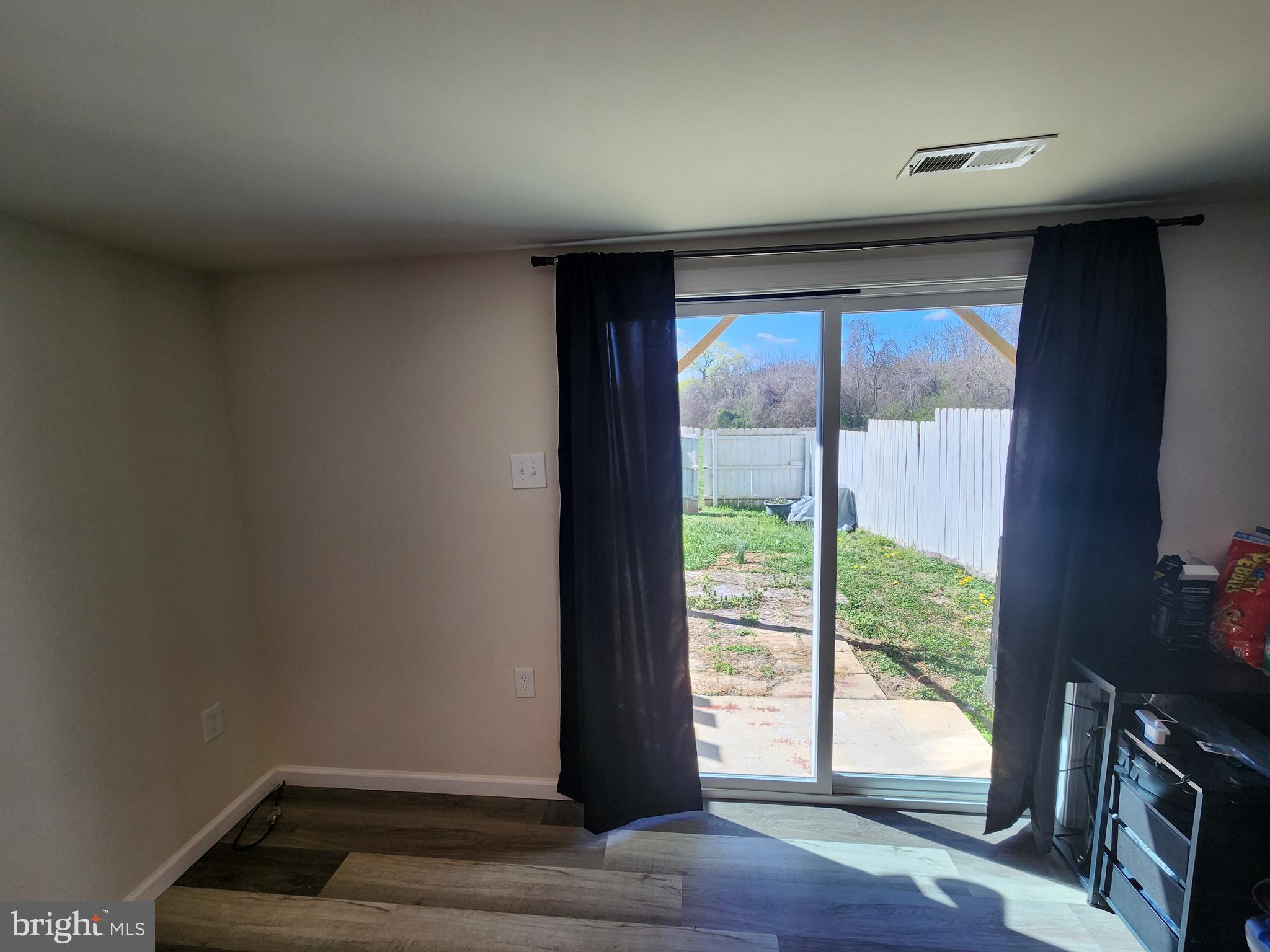 WILLOW BROOK - Residential