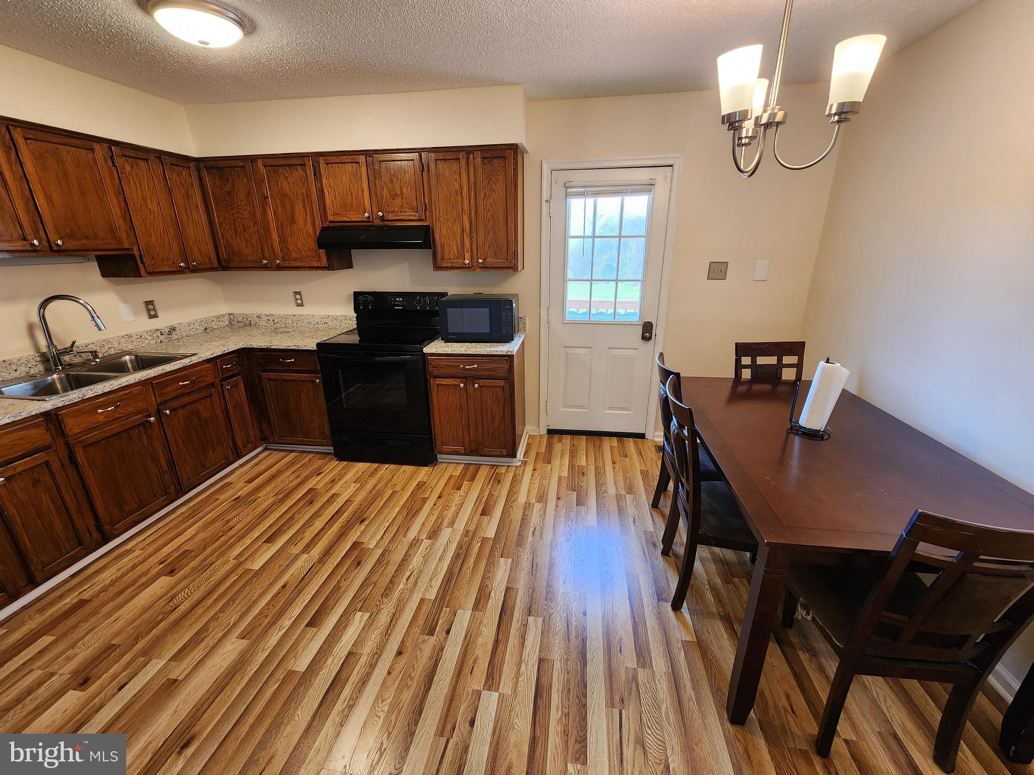 WILLOW BROOK - Residential