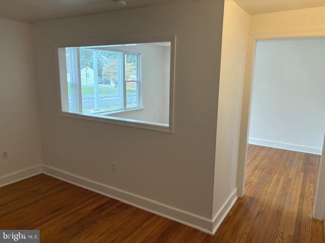 RONKS - Commercial Sale