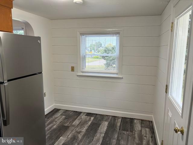 RONKS - Commercial Sale