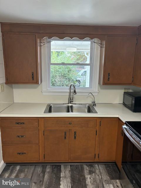 RONKS - Commercial Sale