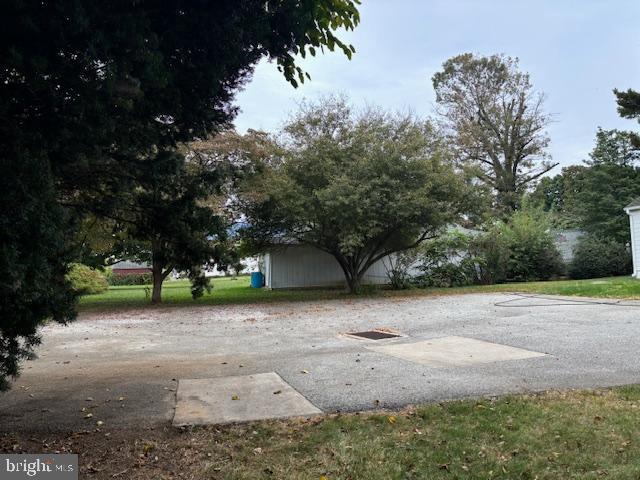 RONKS - Commercial Sale