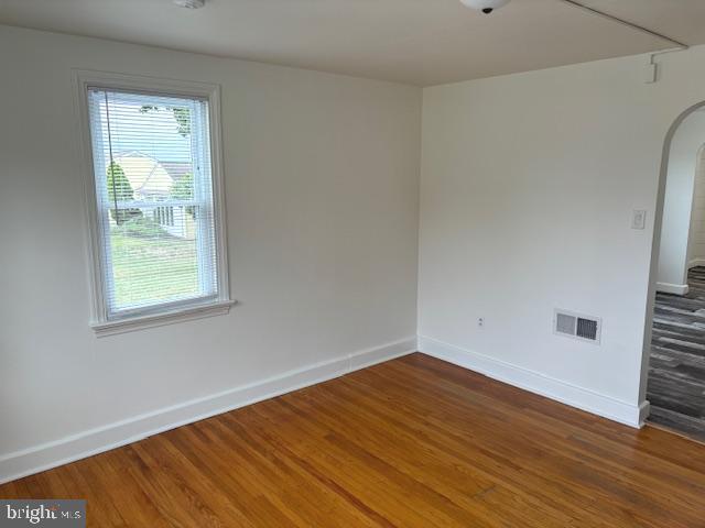 RONKS - Commercial Sale