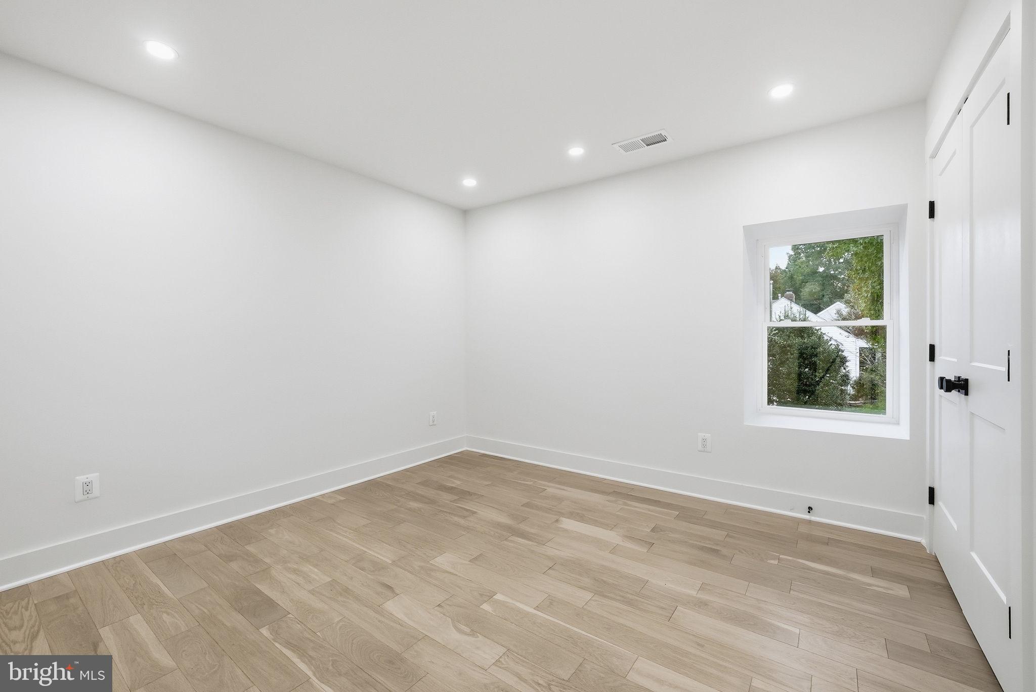 FAIRHILL ON THE BOULEVRD - Residential