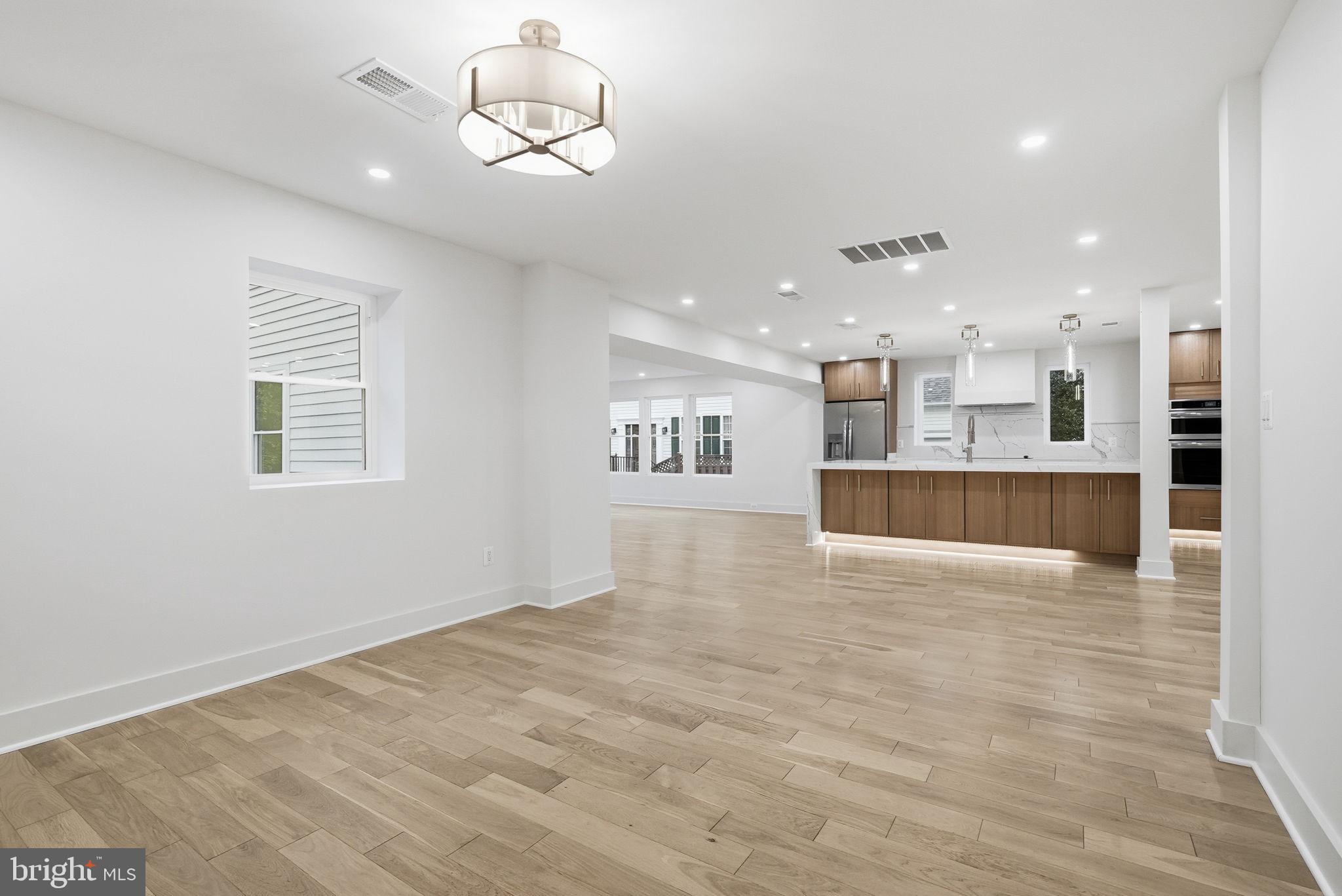 FAIRHILL ON THE BOULEVRD - Residential