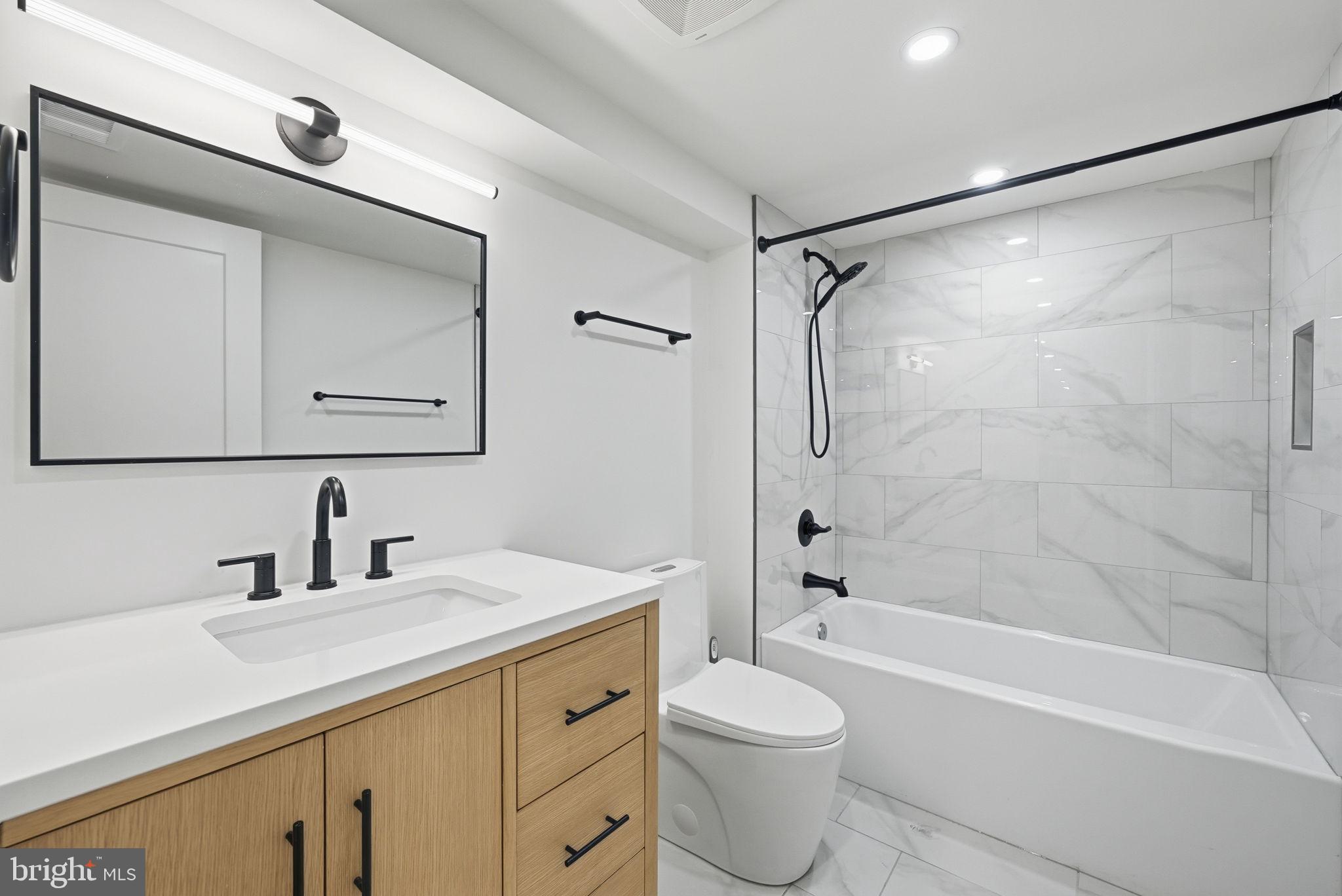 FAIRHILL ON THE BOULEVRD - Residential