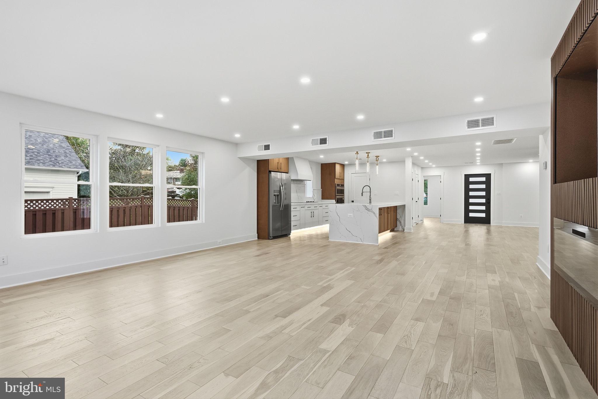 FAIRHILL ON THE BOULEVRD - Residential