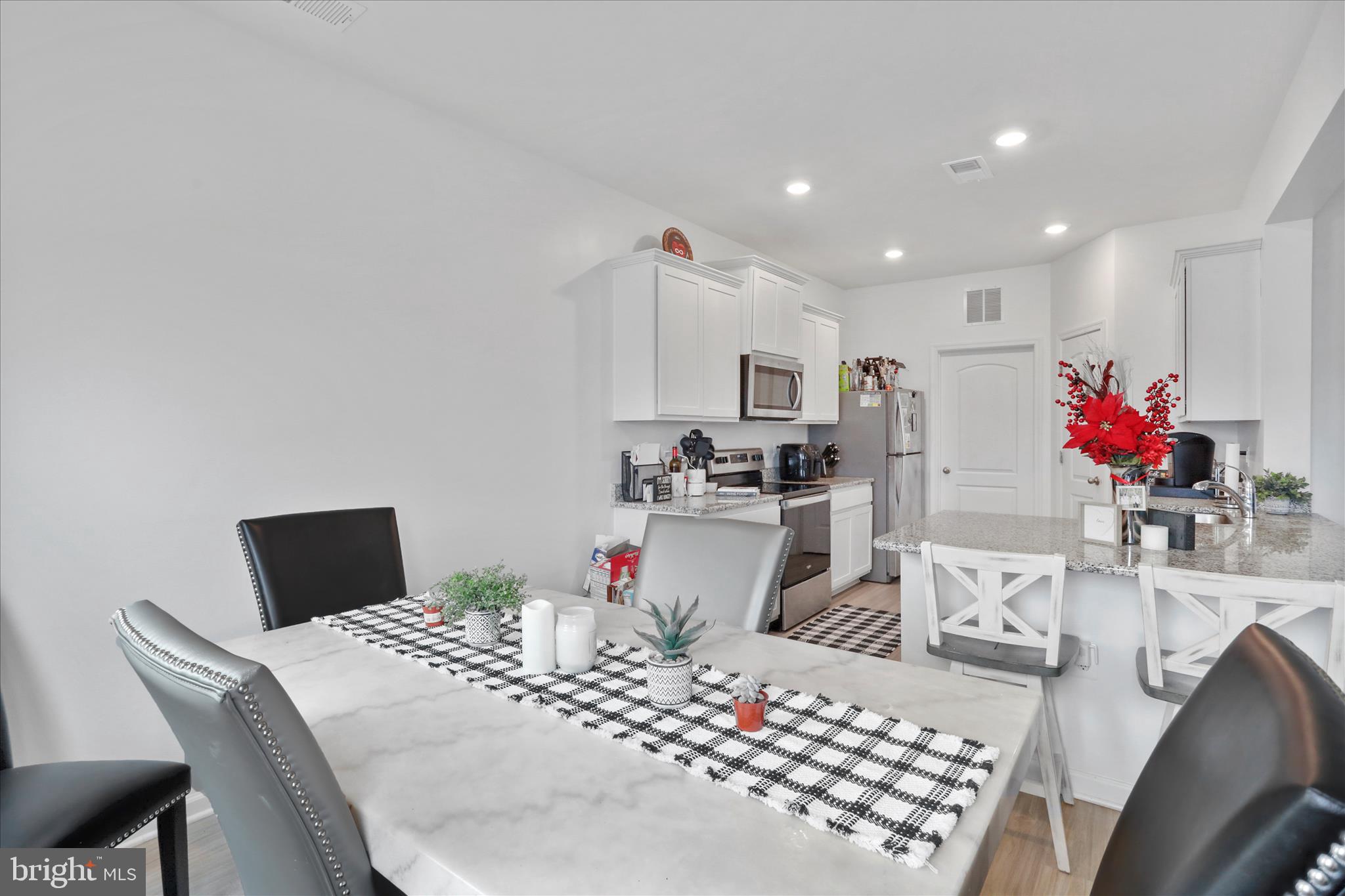 BROOKFIELD ON THE POTOMAC - Residential