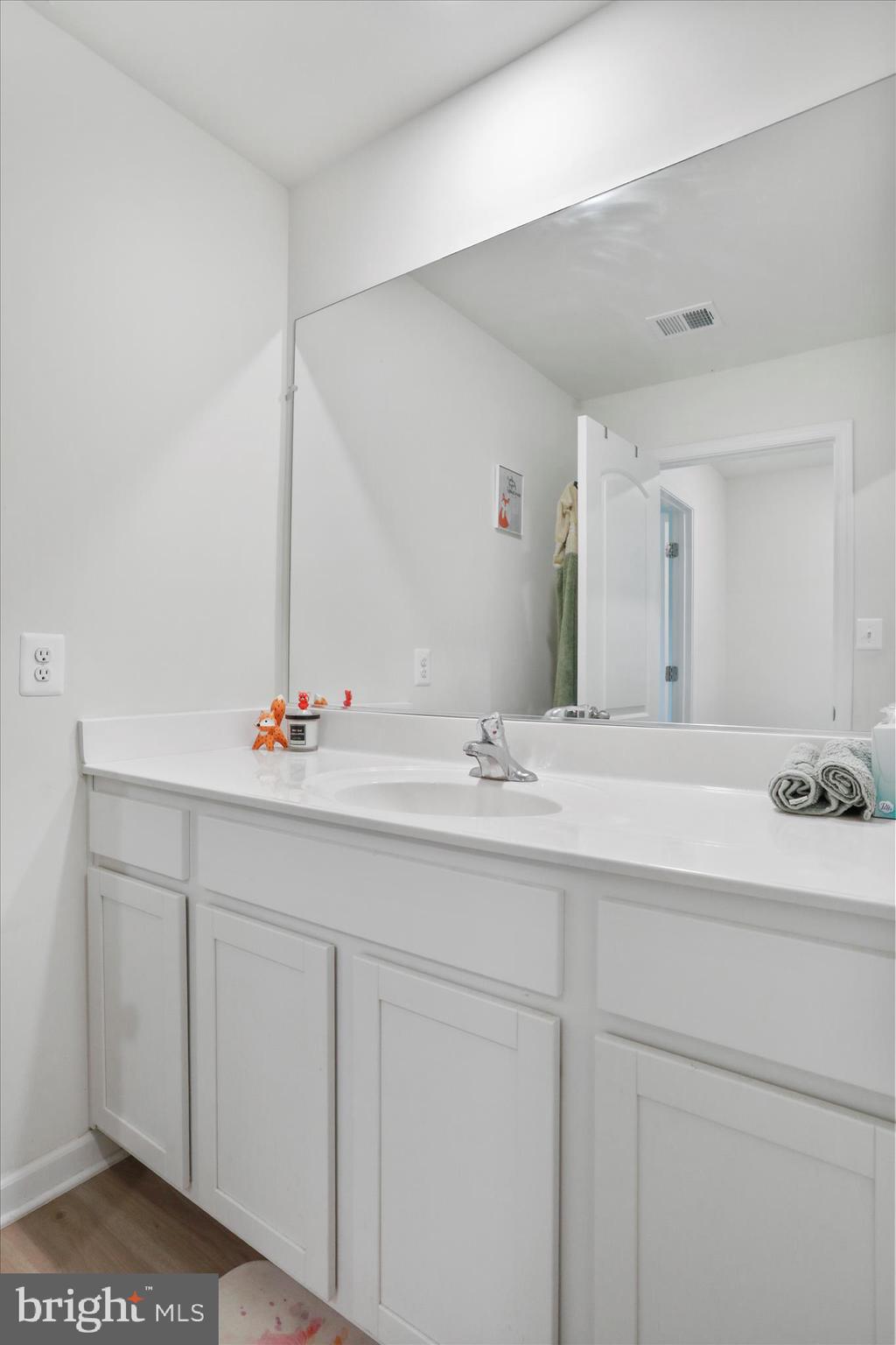 BROOKFIELD ON THE POTOMAC - Residential