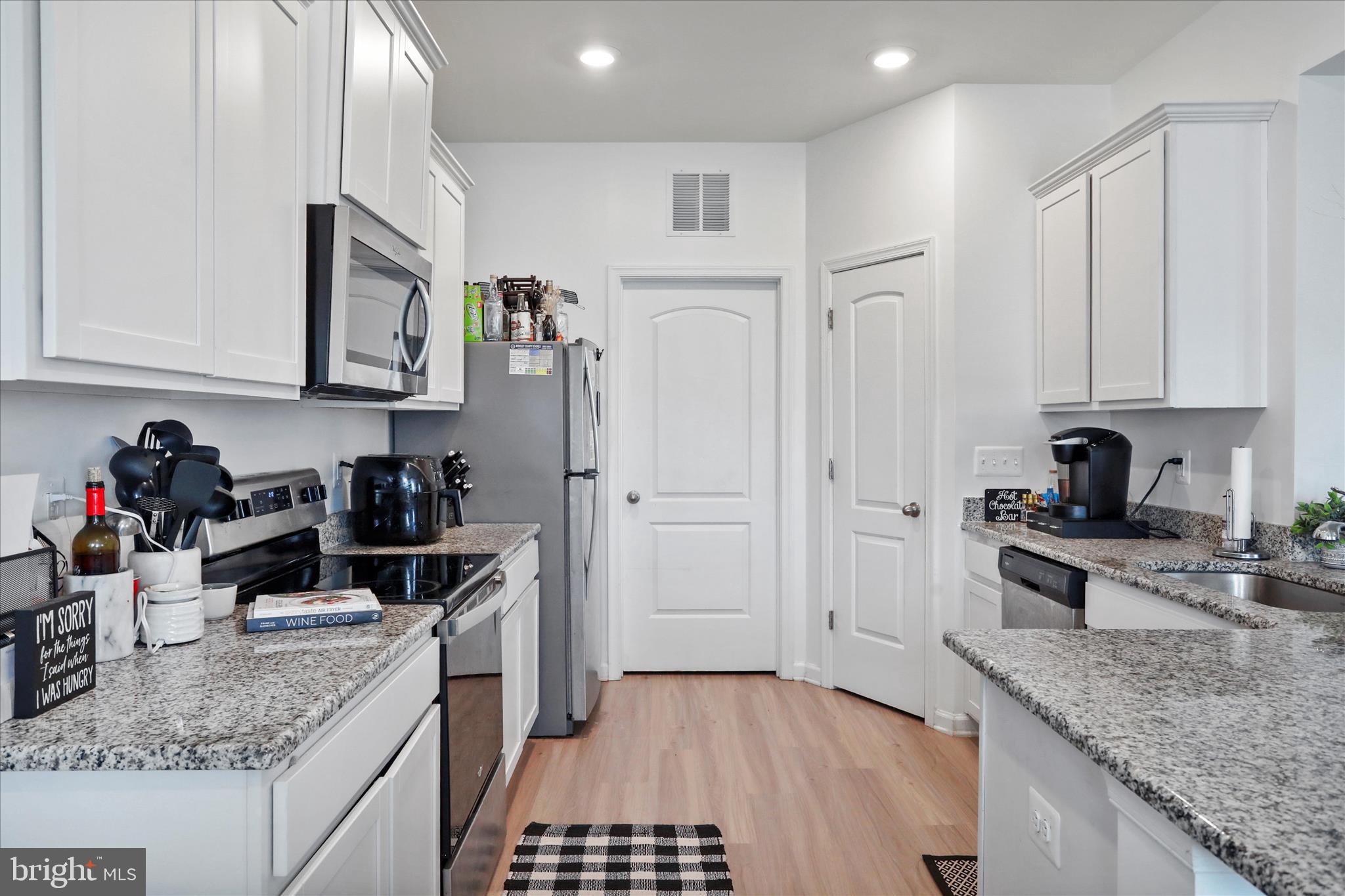 BROOKFIELD ON THE POTOMAC - Residential