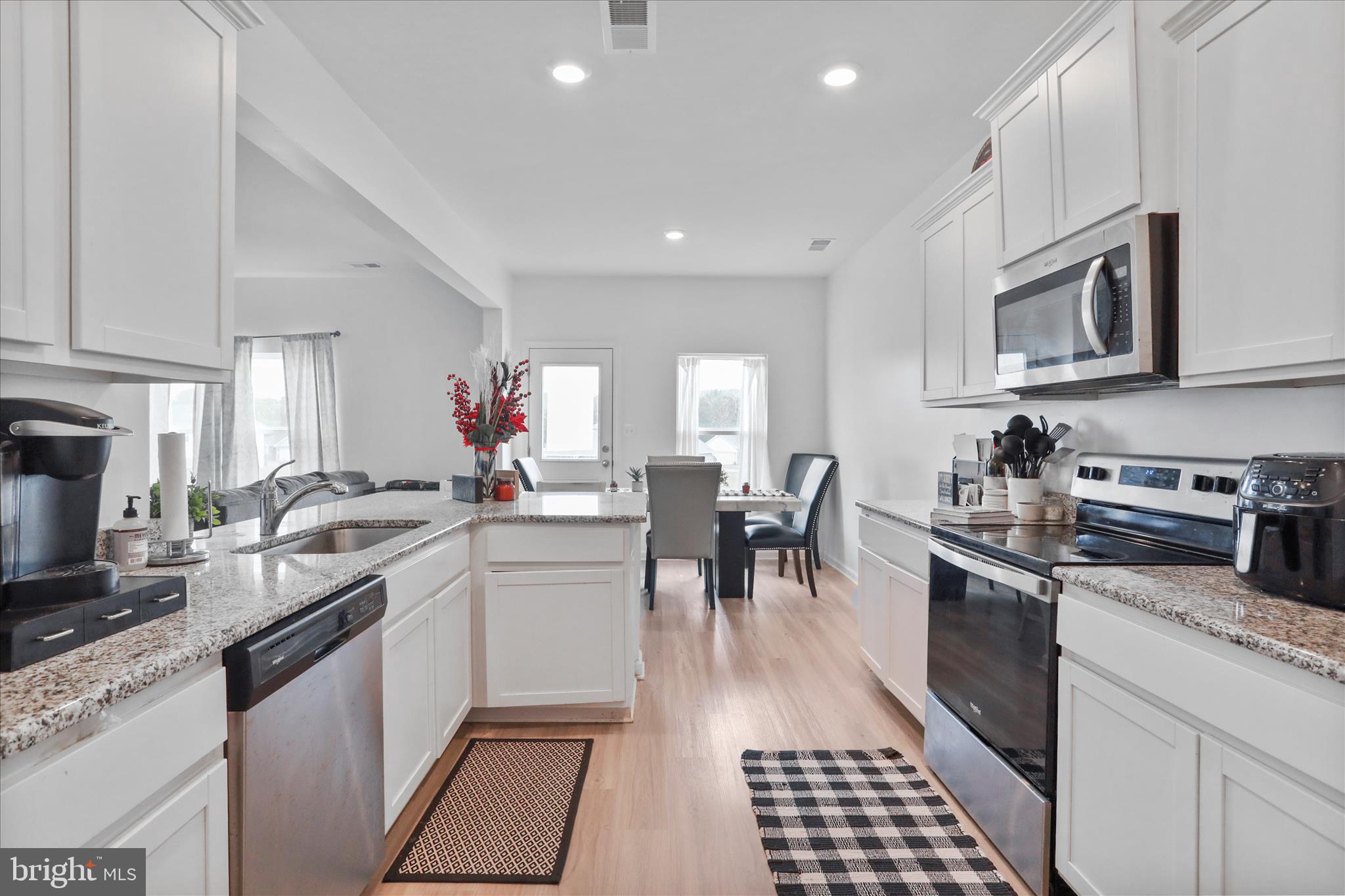 BROOKFIELD ON THE POTOMAC - Residential