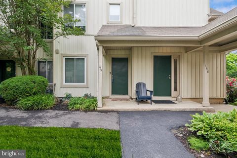 169 WOODLAKE DRIVE MARLTON NJ 08053