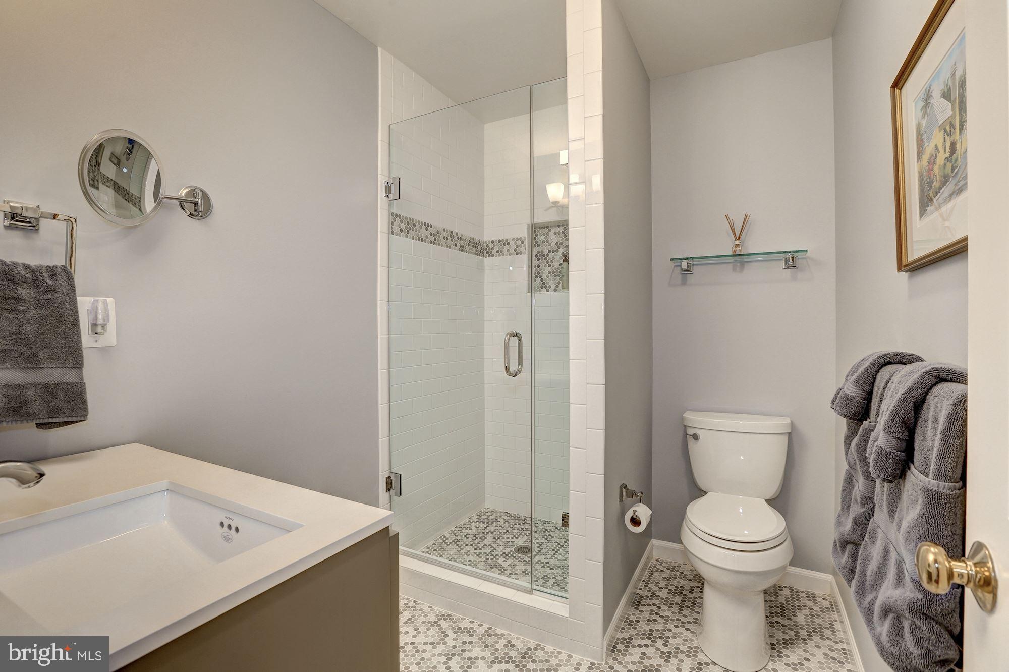 RIVER FALLS - Residential