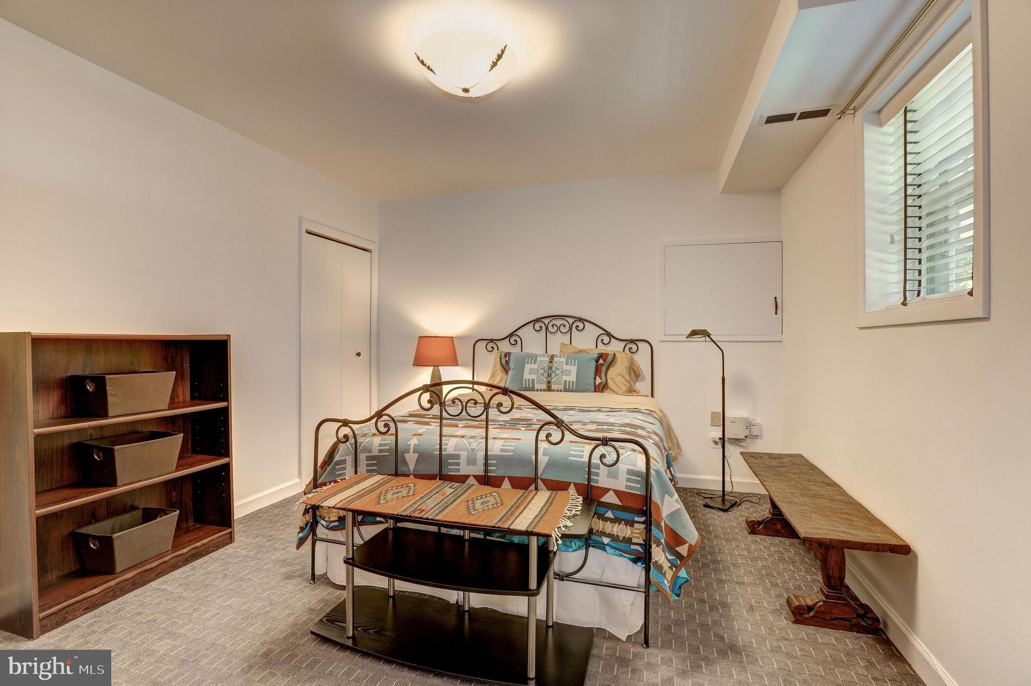 RIVER FALLS - Residential