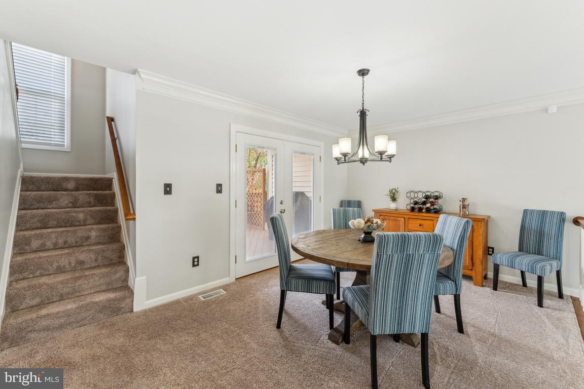 6563 PALISADES DRIVE